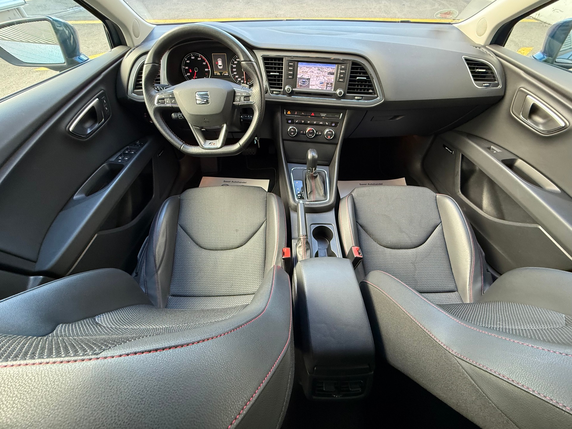 SEAT Leon ST 1.4 TSI FR Line DSG-image-6
