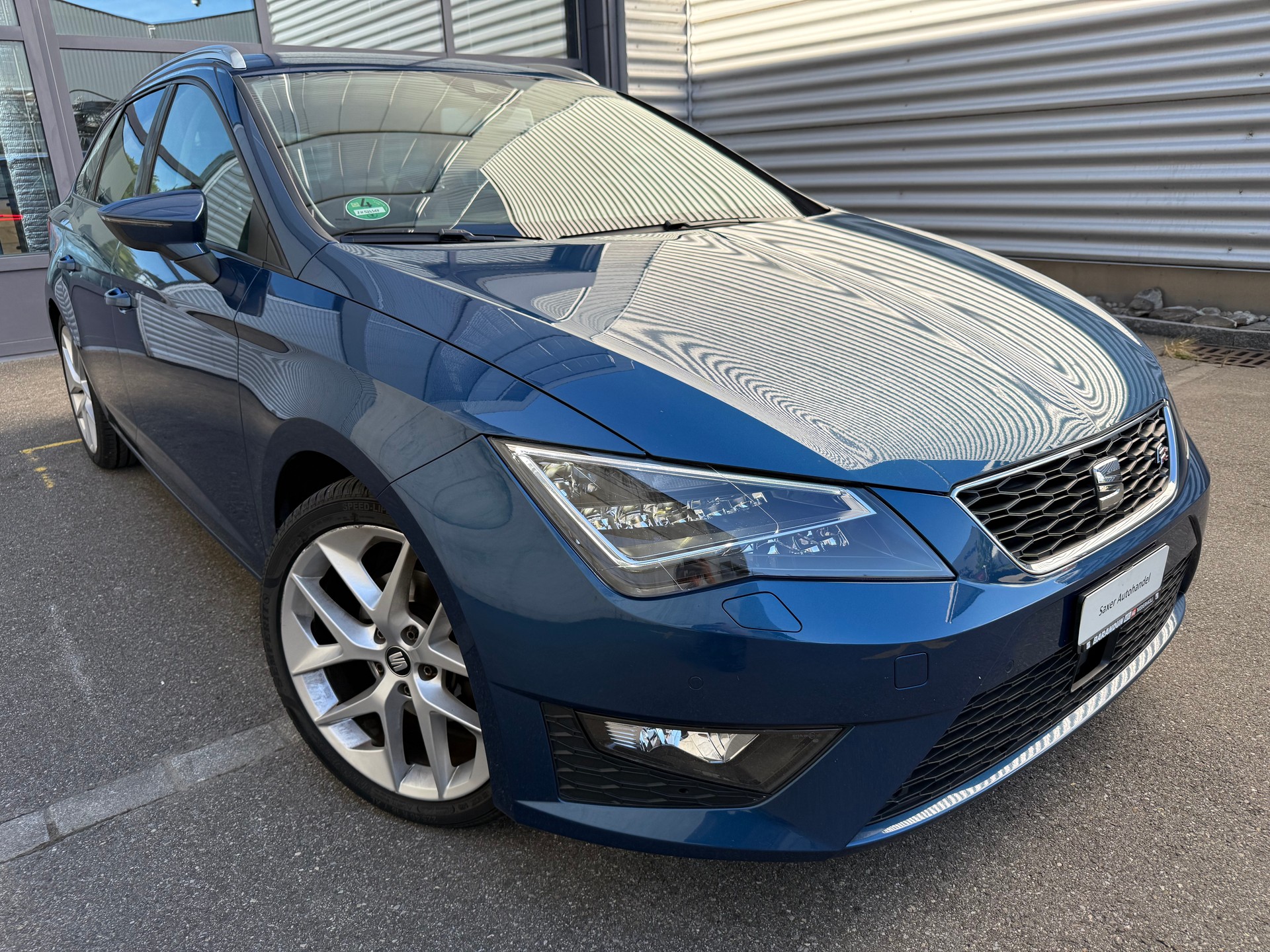 SEAT Leon ST 1.4 TSI FR Line DSG-image-2