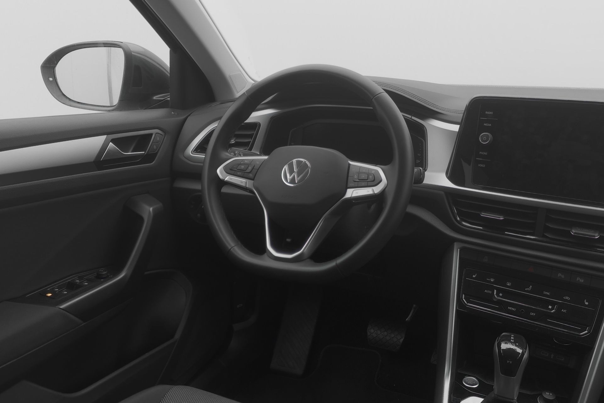 VW T-Roc 1.5 TSI EVO Life United DSG-image-6