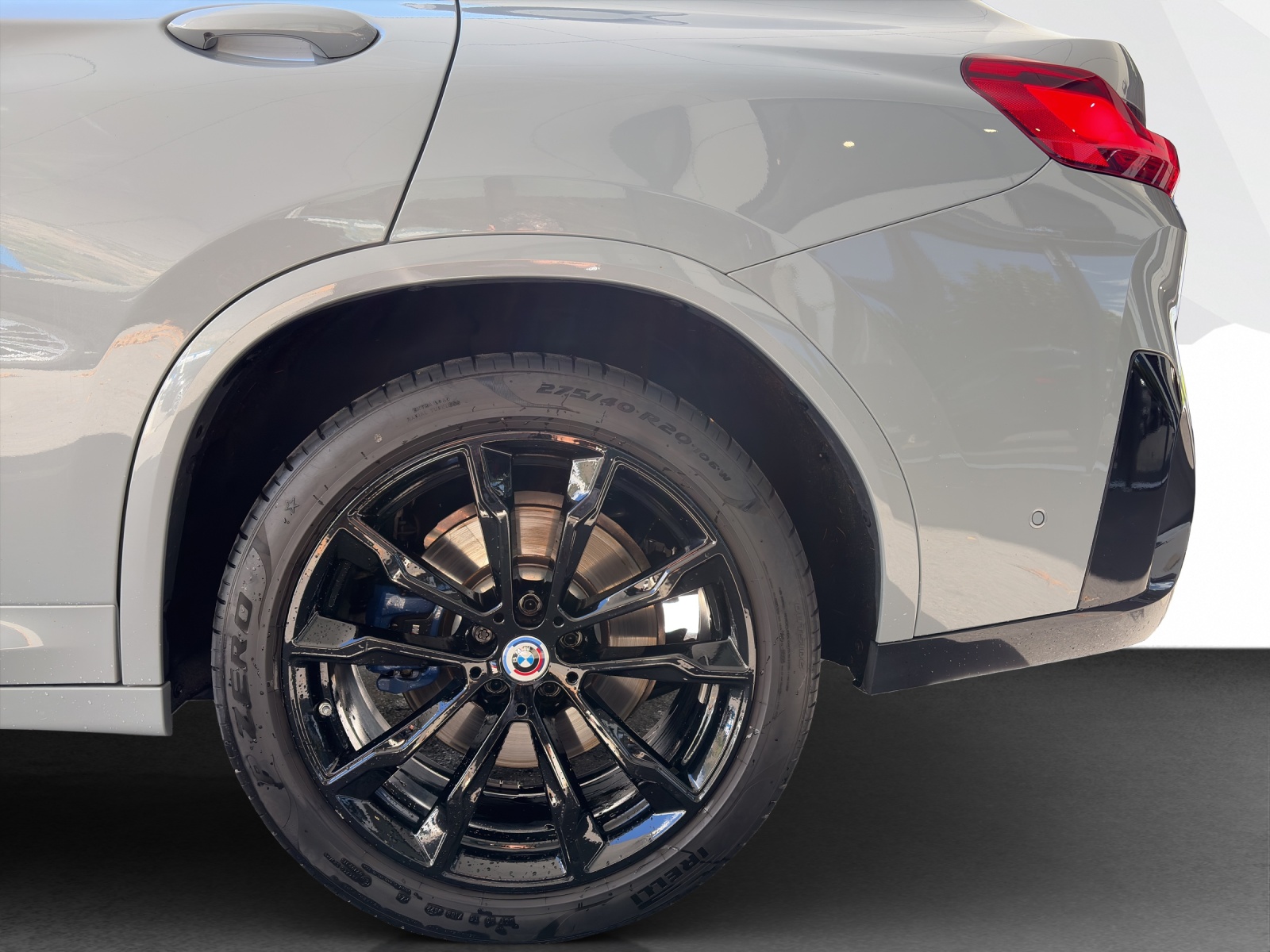 BMW X4 xDrive 48V M40d Steptronic-image-22