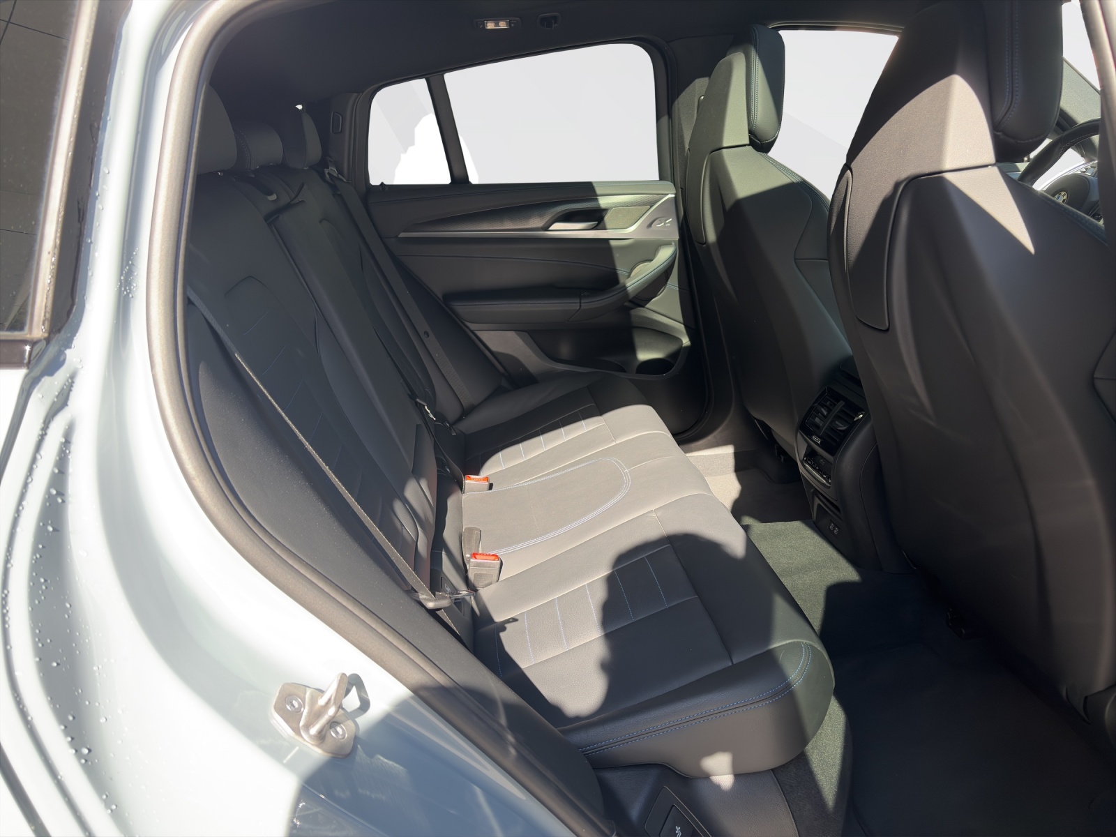 BMW X4 xDrive 48V M40d Steptronic-image-20