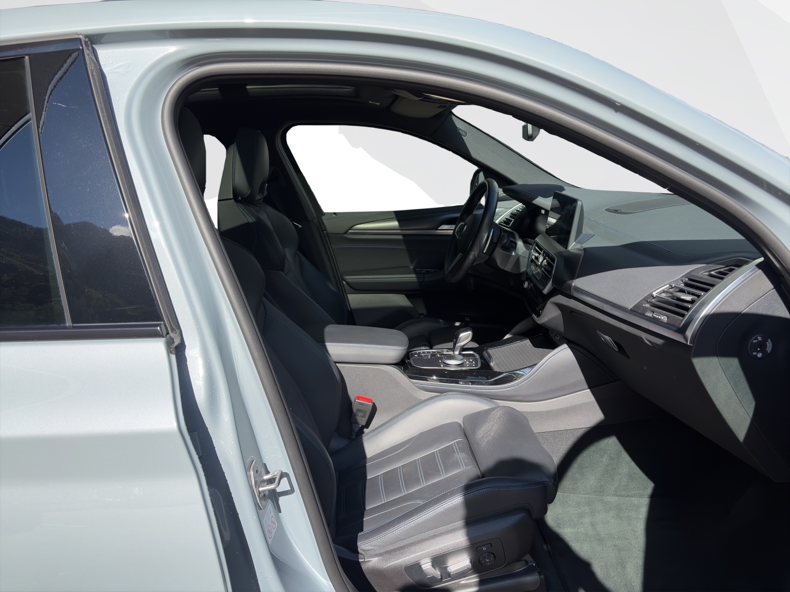 BMW X4 xDrive 48V M40d Steptronic-image-15