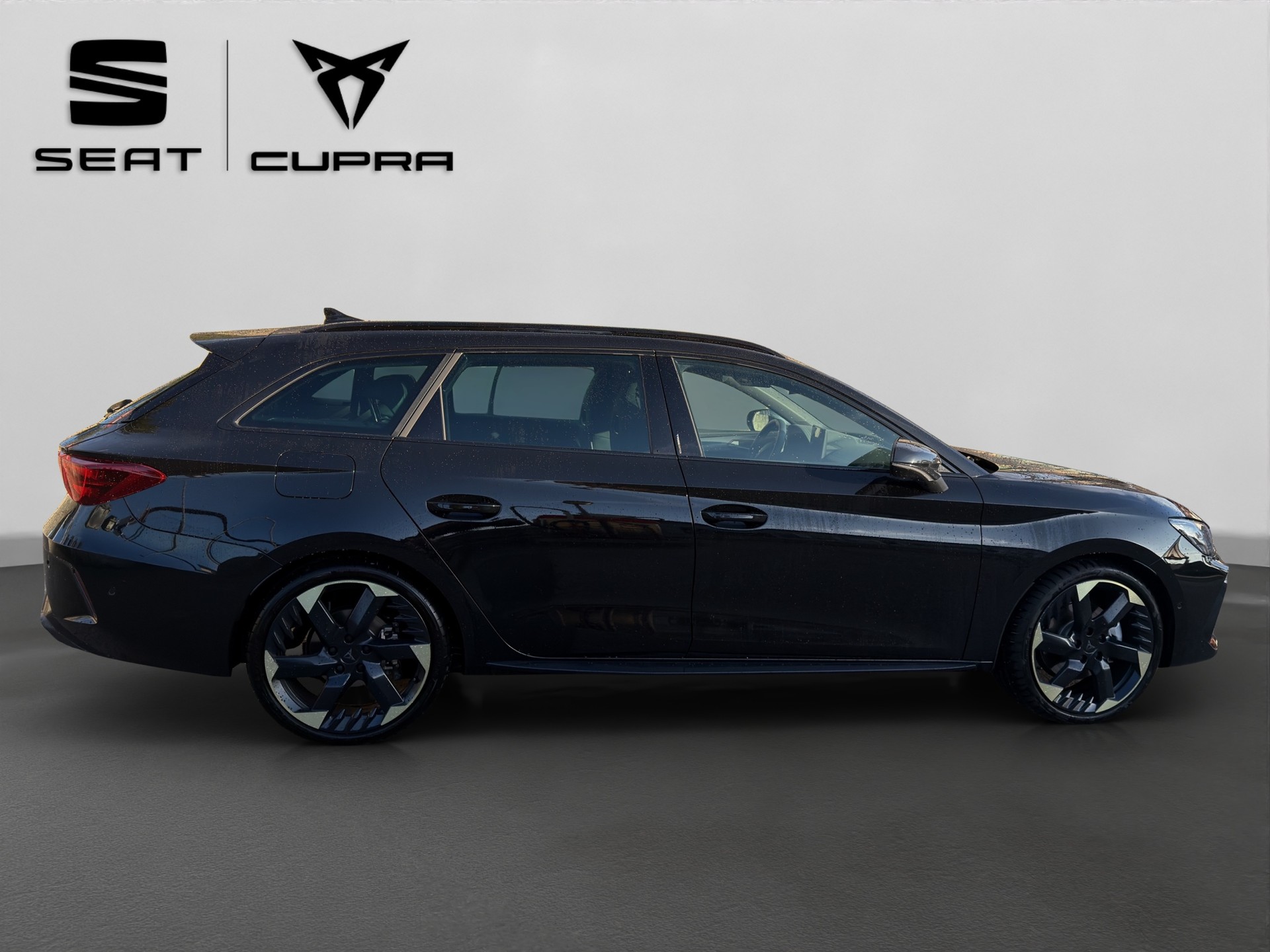 CUPRA Tribe edition-image-5
