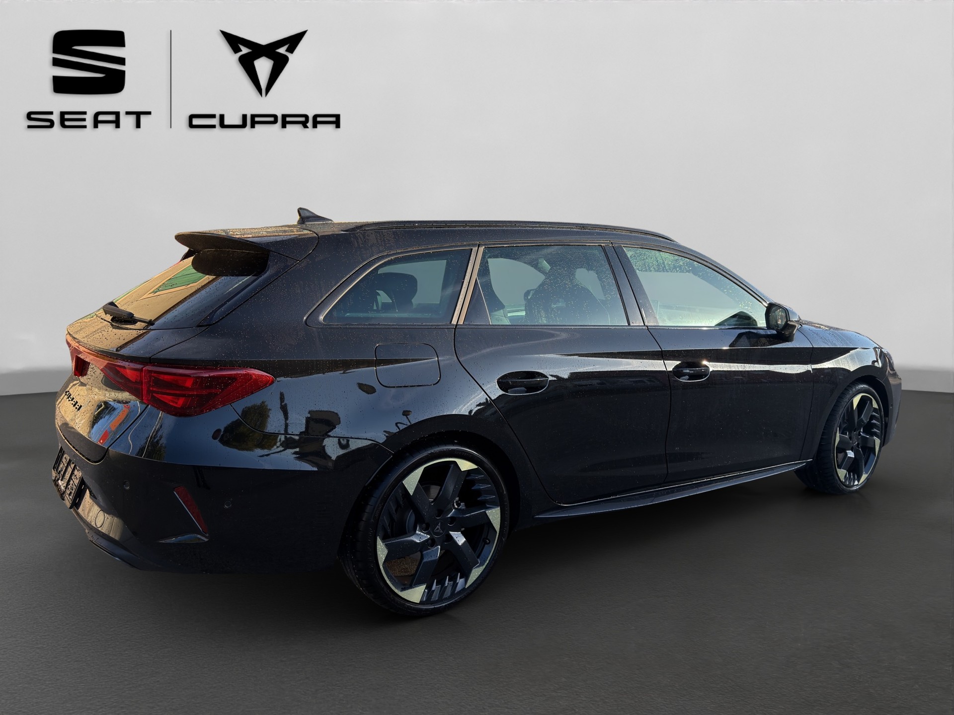 CUPRA Tribe edition-image-4