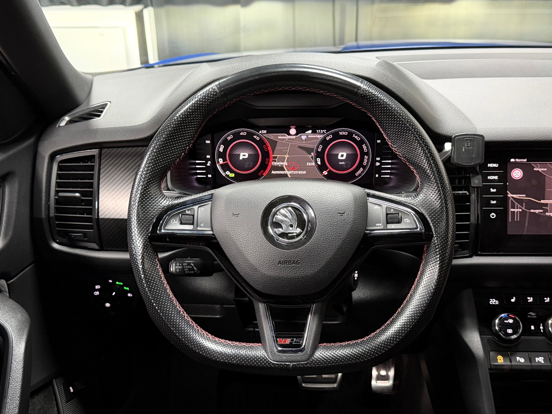 SKODA Kodiaq 2.0 Bi-TDI SCR RS 4x4 DSG-image-15