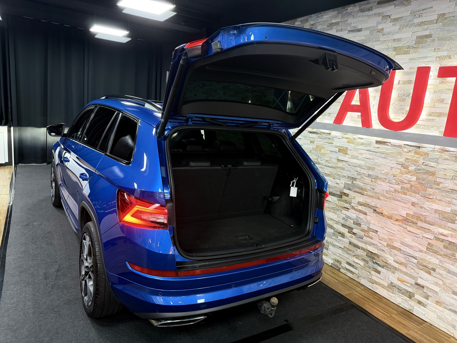 SKODA Kodiaq 2.0 Bi-TDI SCR RS 4x4 DSG-image-27
