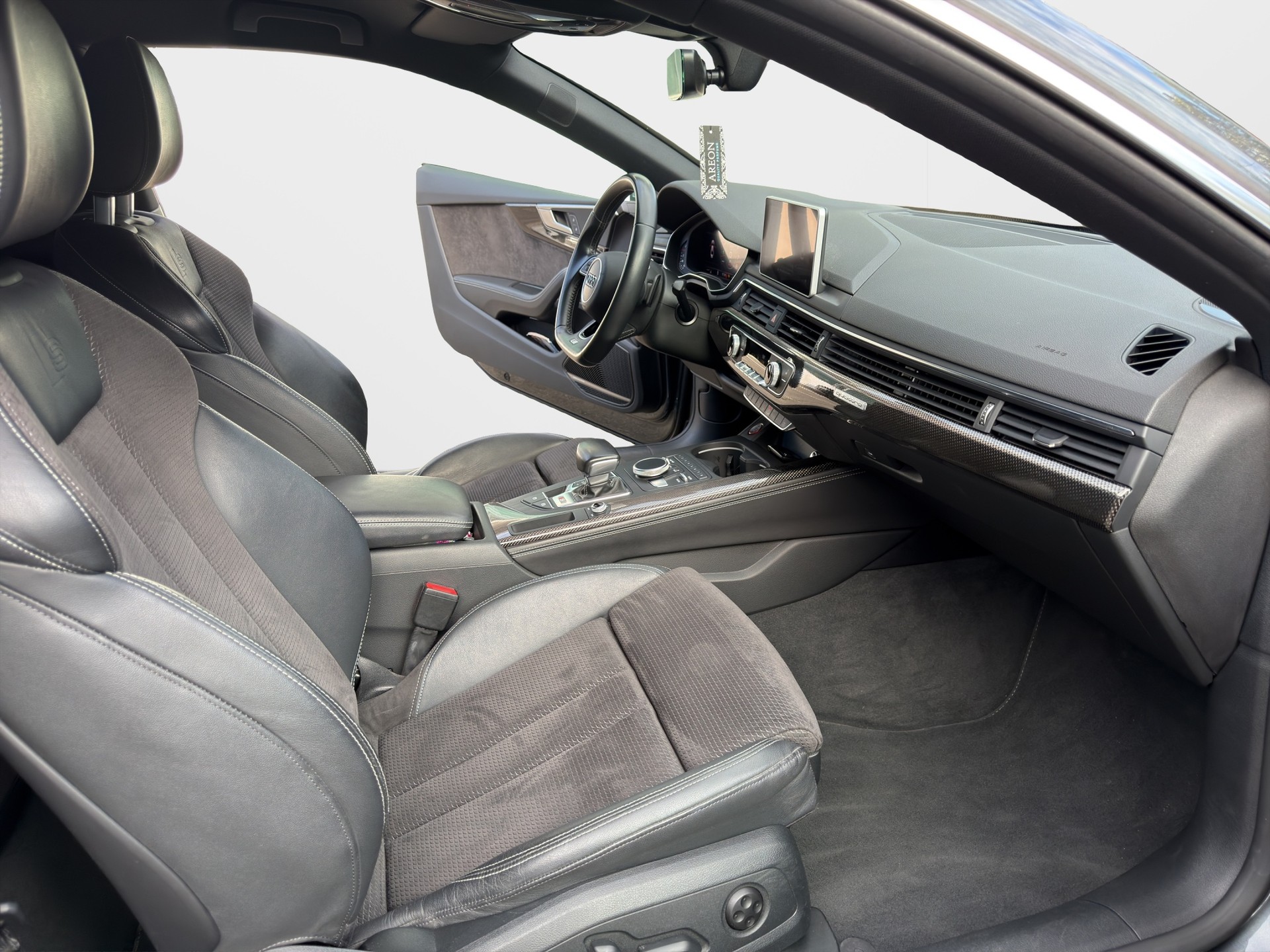 AUDI S5 Coupé 3.0 TFSI quattro tiptronic-image-12