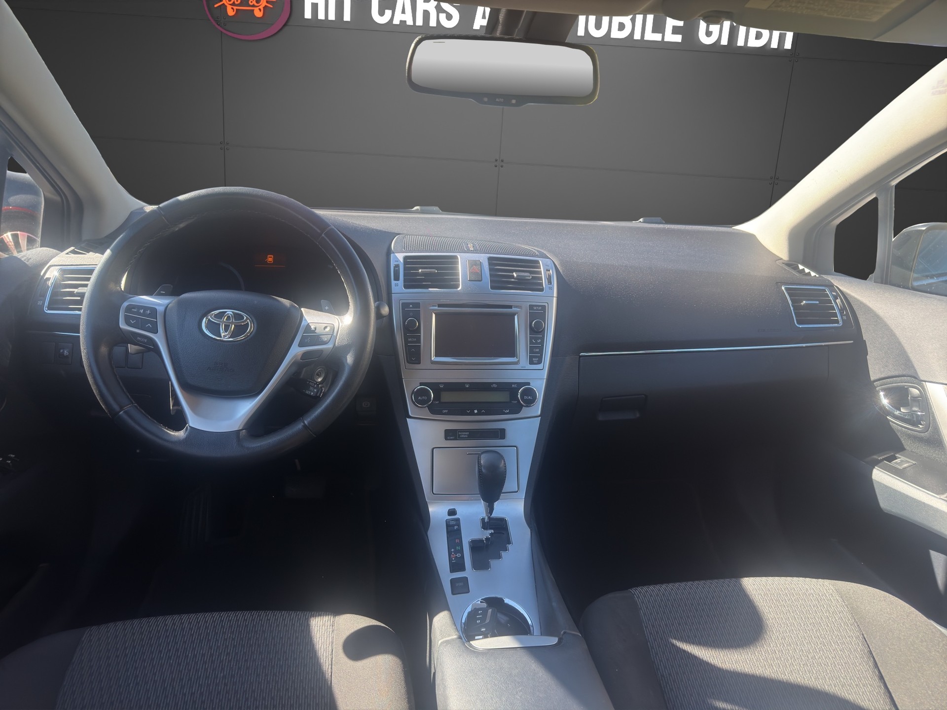 TOYOTA Avensis Sportswagon 2.0 Linea Sol Multidrive-image-10