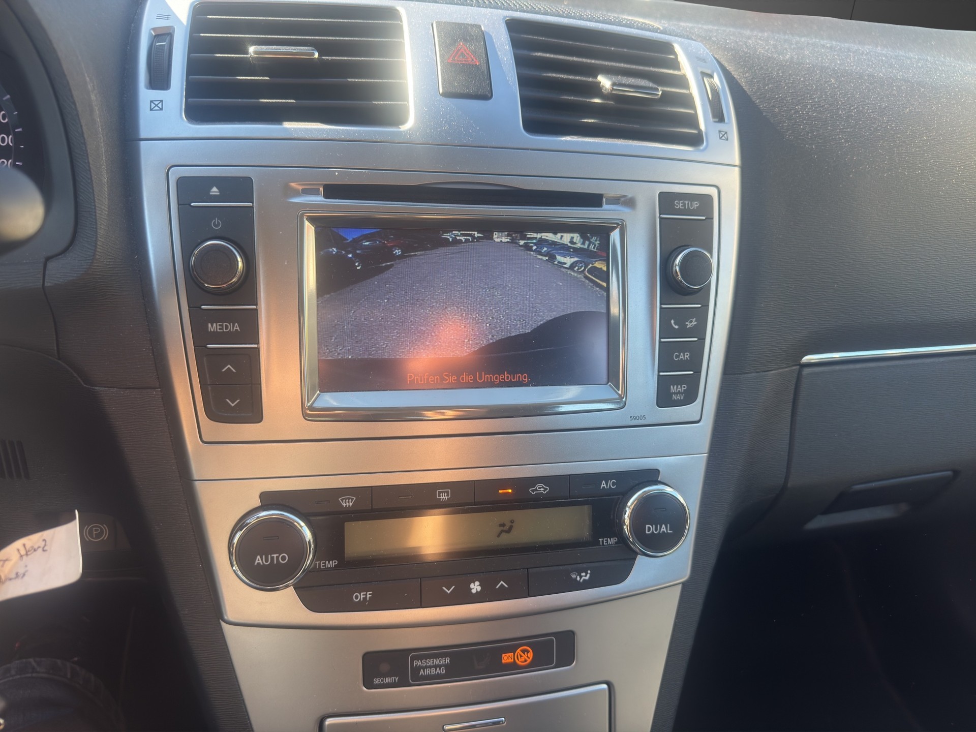 TOYOTA Avensis Sportswagon 2.0 Linea Sol Multidrive-image-19