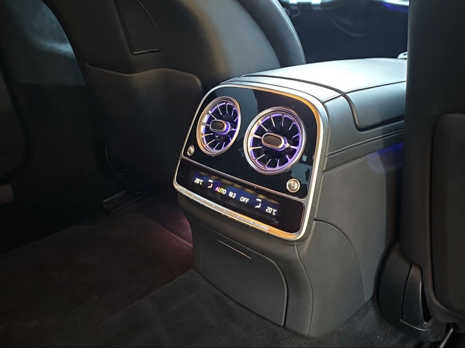 MERCEDES-BENZ S 63 AMG L 4Matic+ 9G-Tronic-image-19