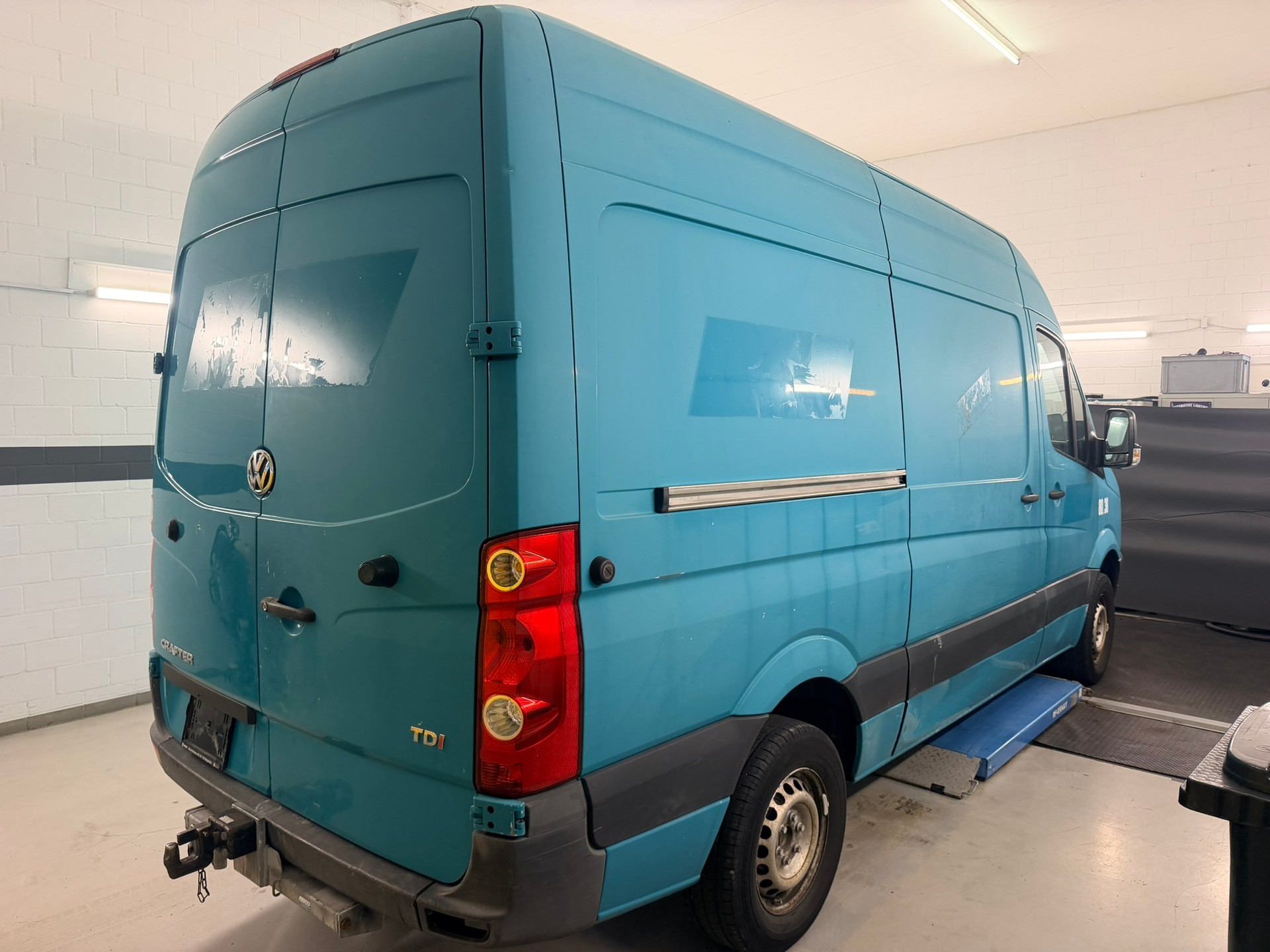 VW Crafter 35 2.0 TDI CR-image-3