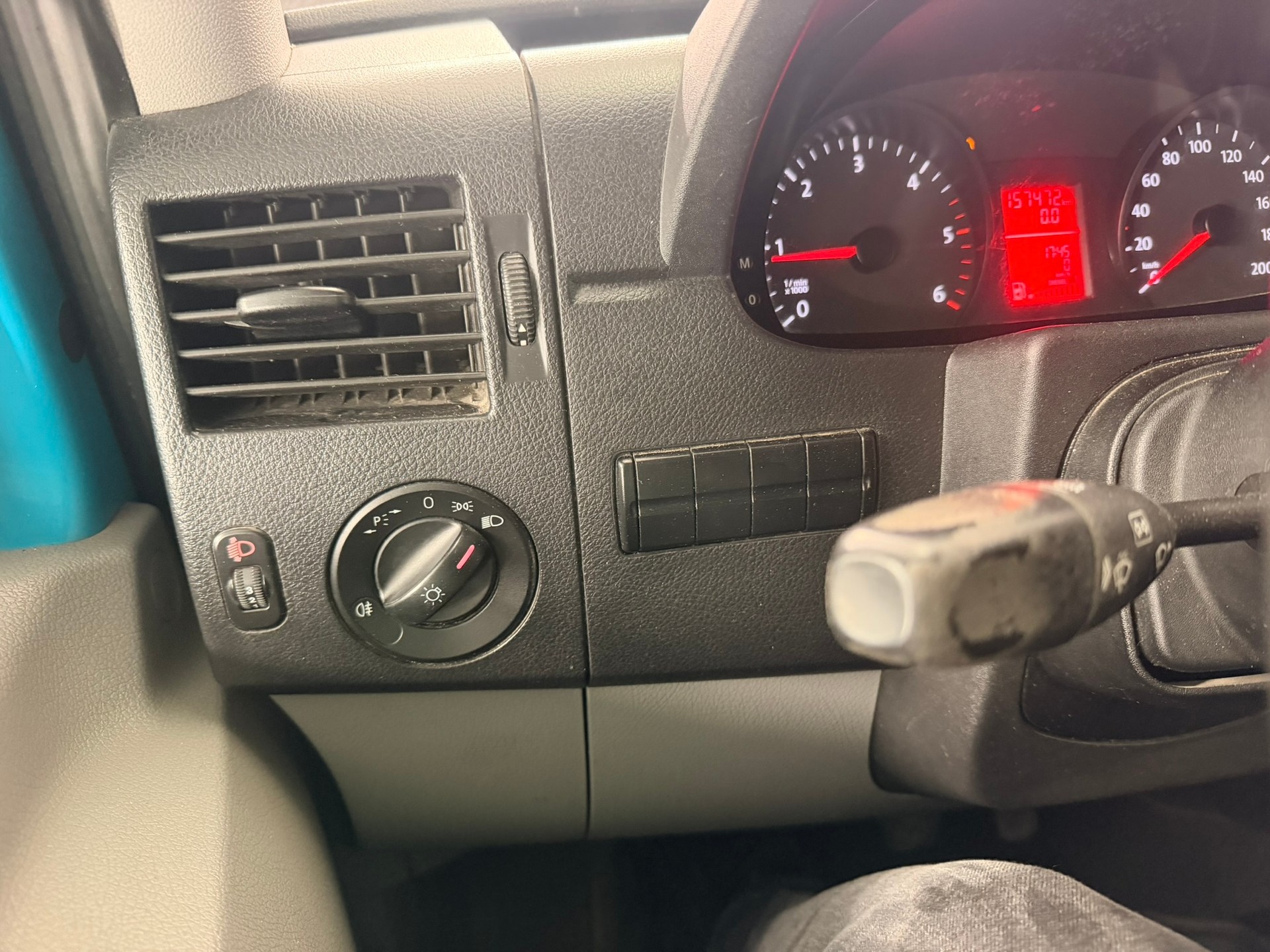 VW Crafter 35 2.0 TDI CR-image-12