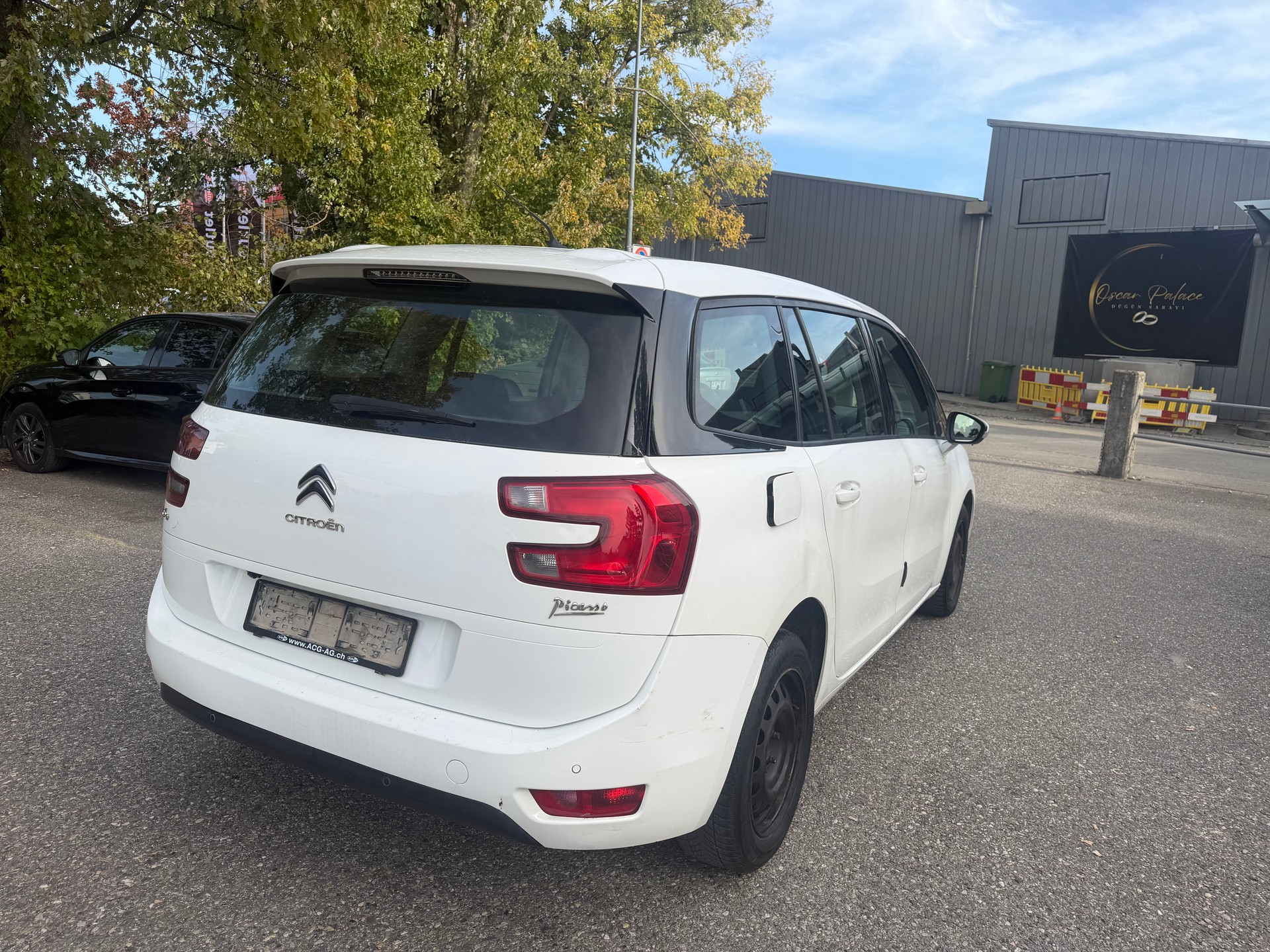 CITROEN Grand C4 Picasso 1.6 BlueHDi Séduction EAT6 * Teil-Leder * Navigation * Klima-auto * PDC H * Tempomat *-image-4