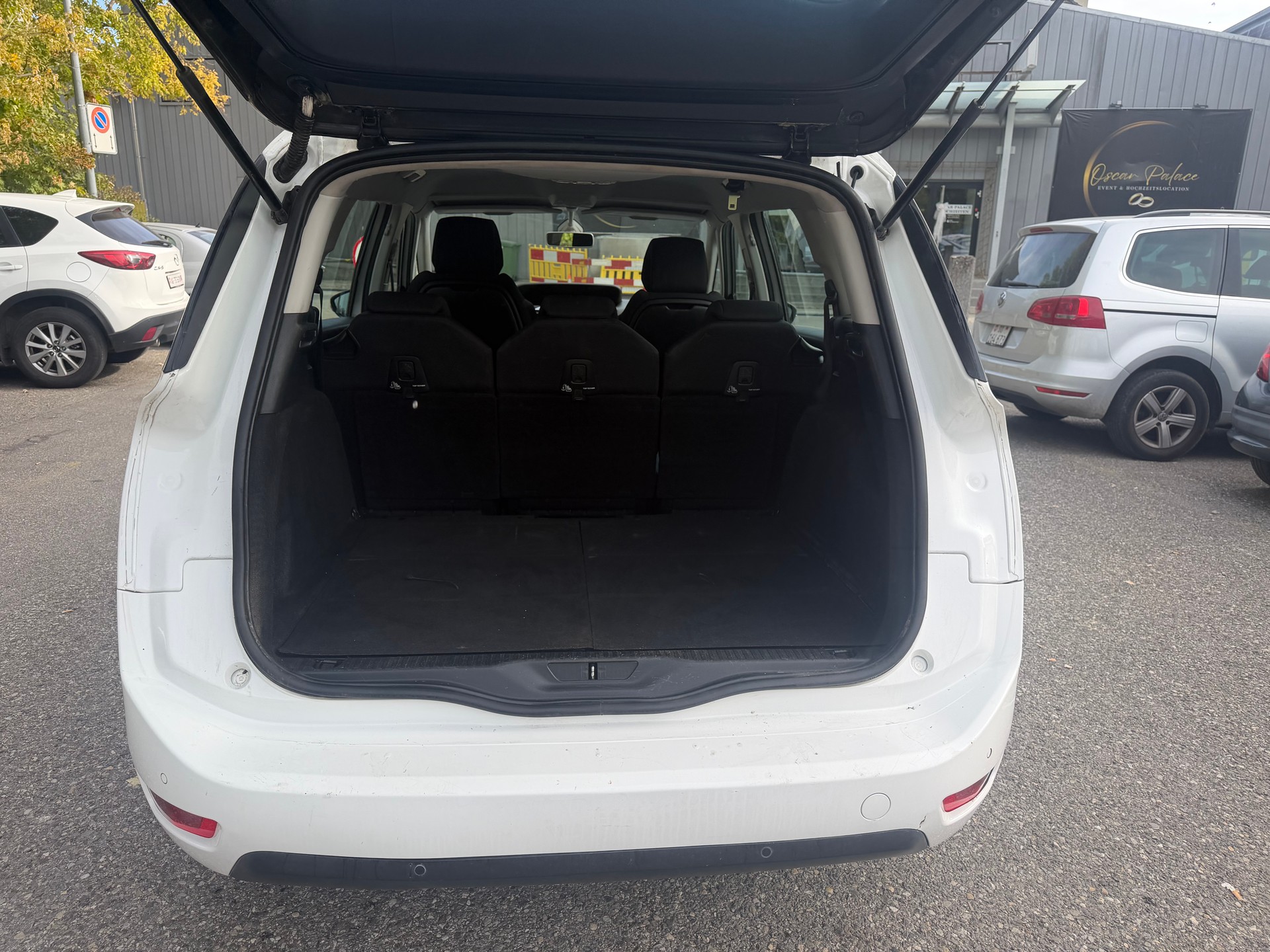CITROEN Grand C4 Picasso 1.6 BlueHDi Séduction EAT6 * Teil-Leder * Navigation * Klima-auto * PDC H * Tempomat *-image-15