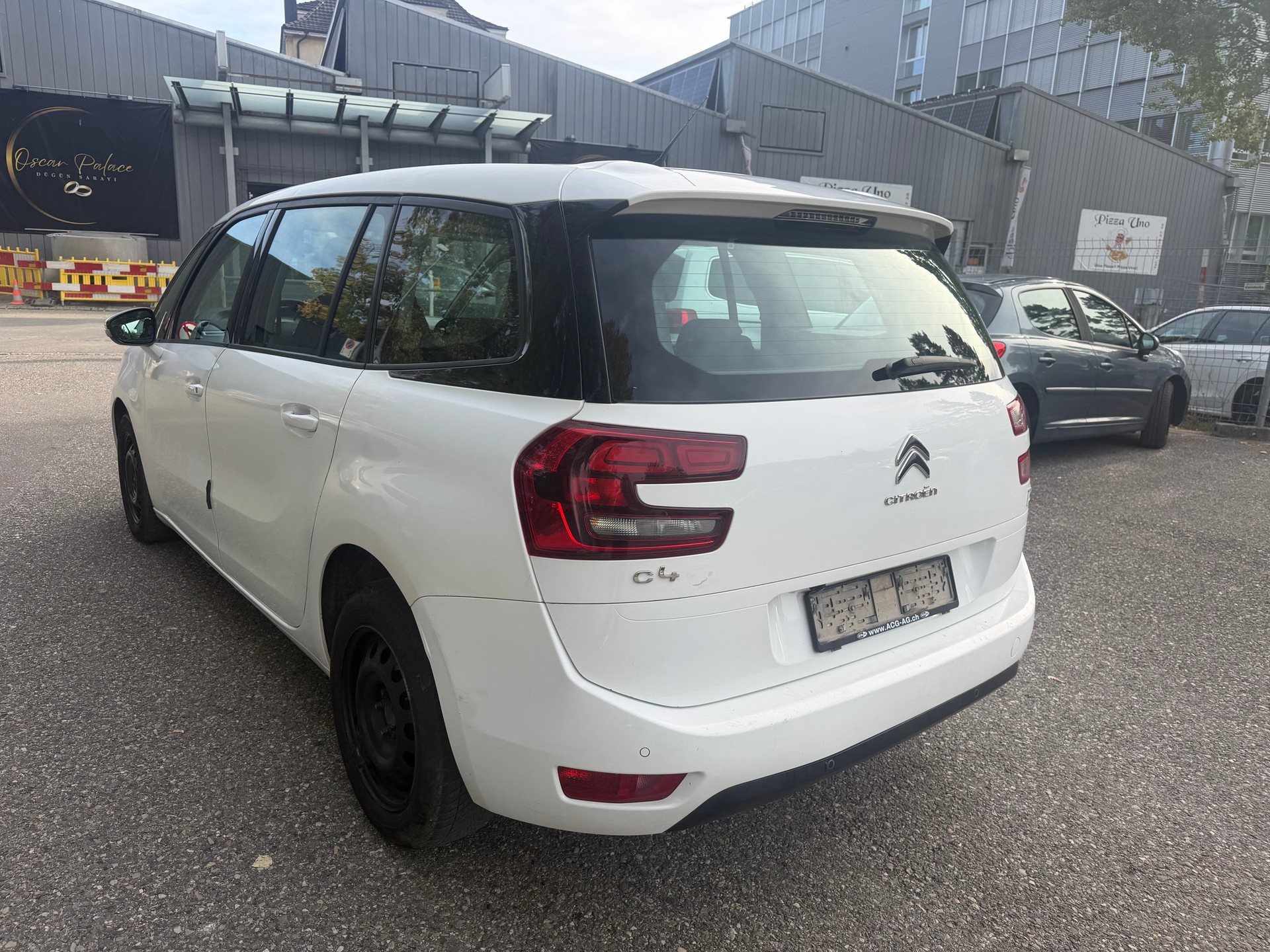 CITROEN Grand C4 Picasso 1.6 BlueHDi Séduction EAT6 * Teil-Leder * Navigation * Klima-auto * PDC H * Tempomat *-image-13