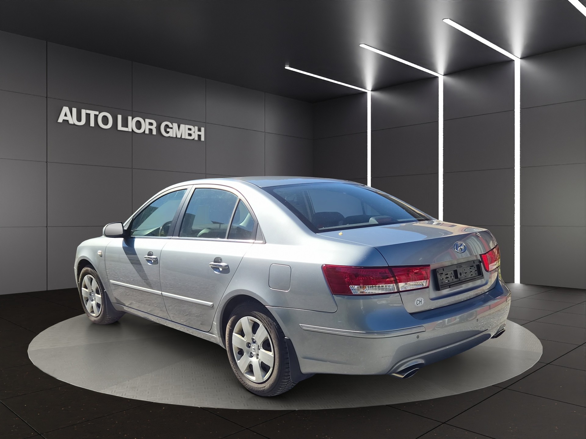 HYUNDAI Sonata 3.3 24V V6 Premium Automatic-image-4
