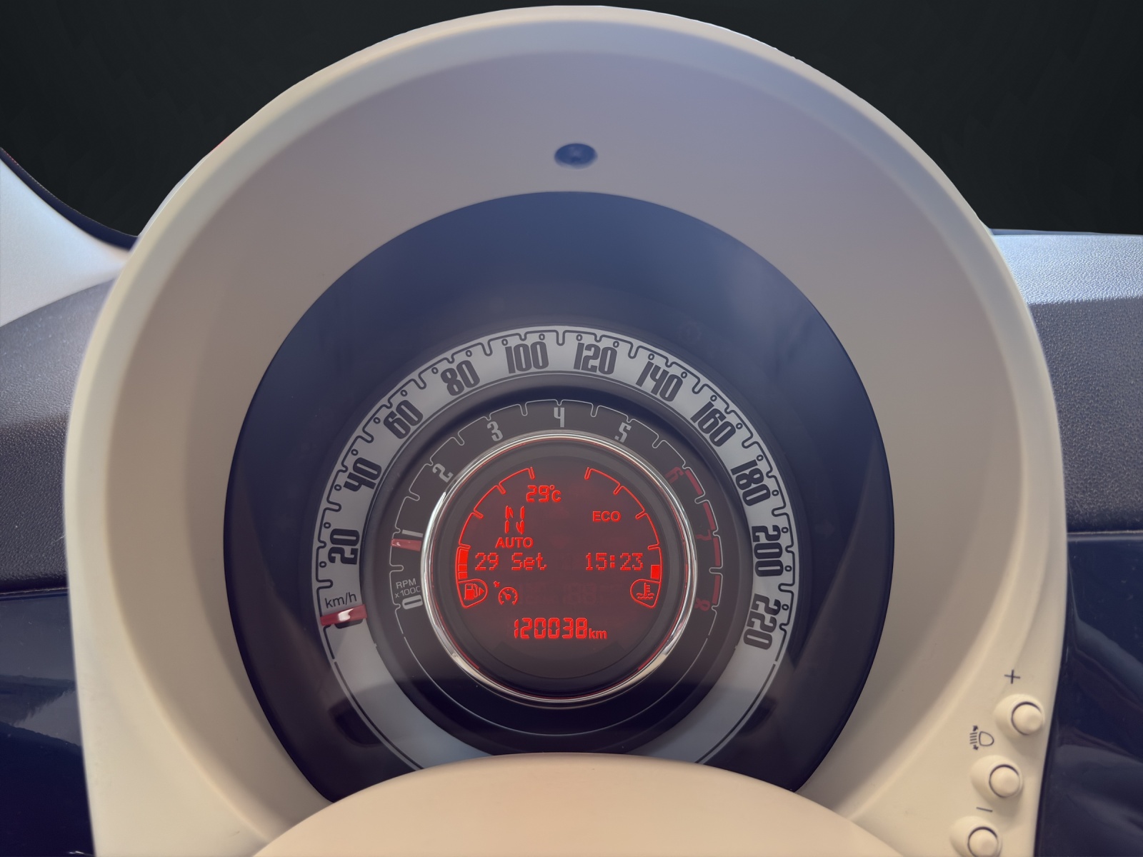 FIAT 500 1.2 Lounge Dualogic-image-15