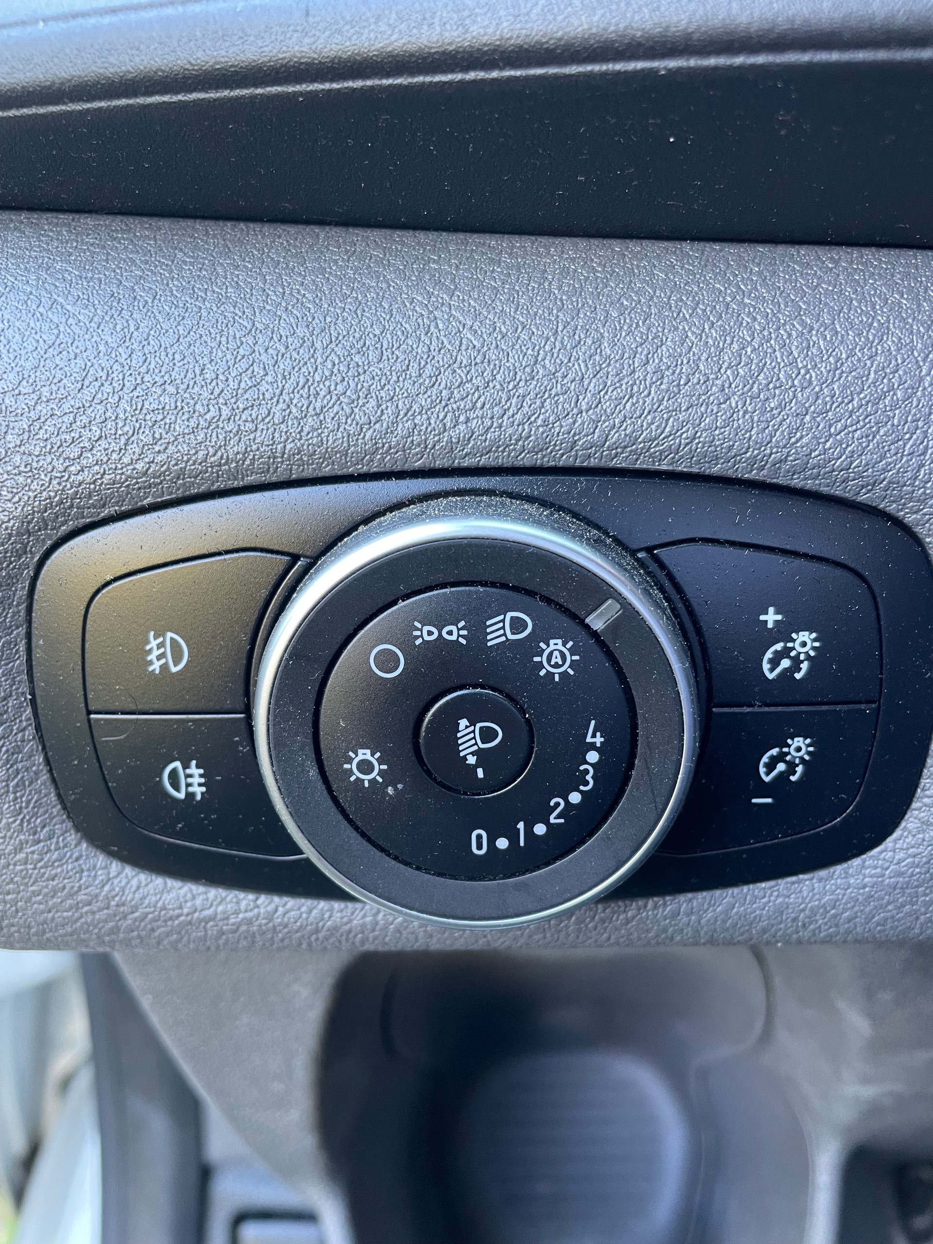 FORD Transit Custom 2.0 TDCi 105 Trend-image-9