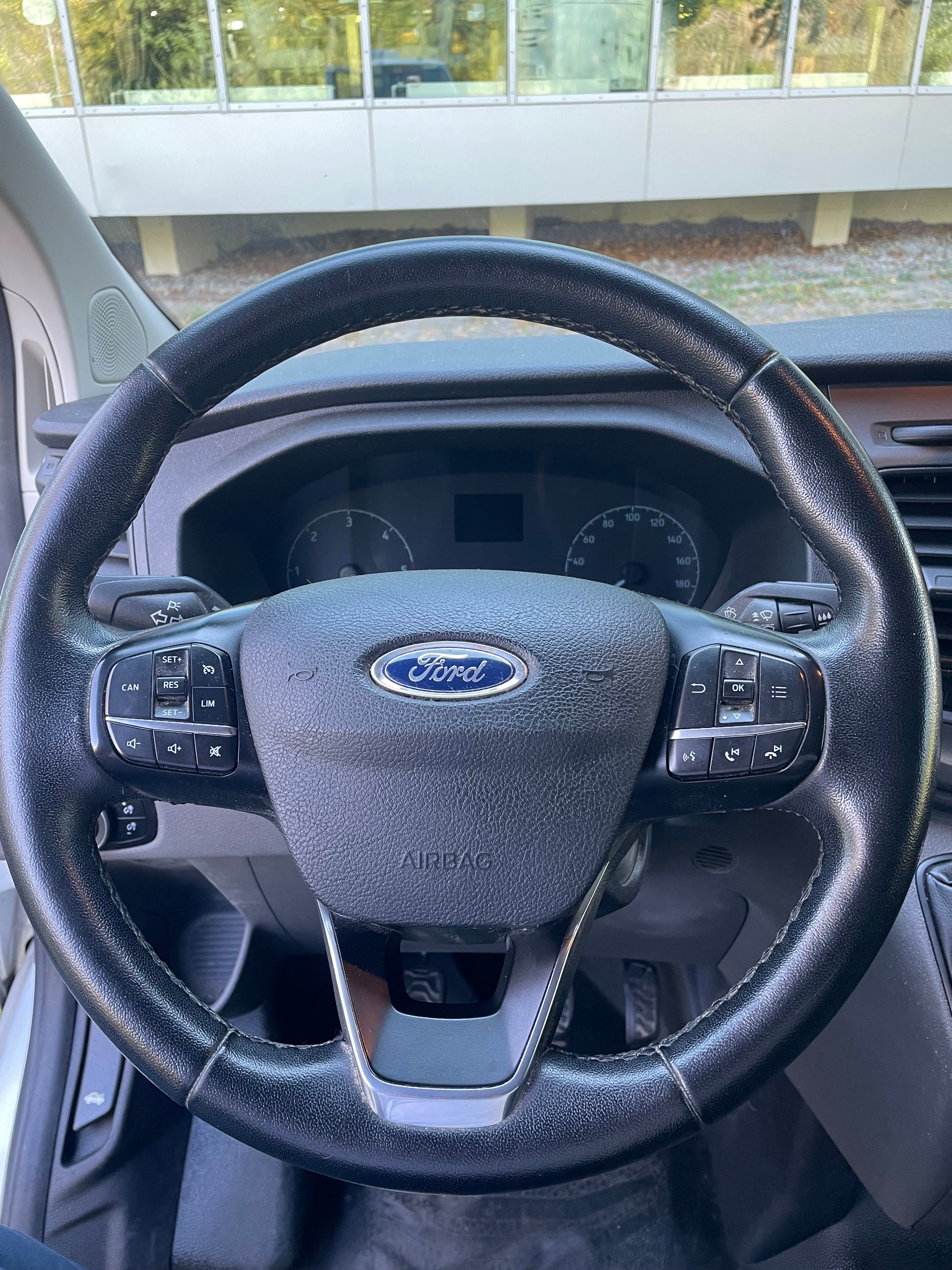 FORD Transit Custom 2.0 TDCi 105 Trend-image-8