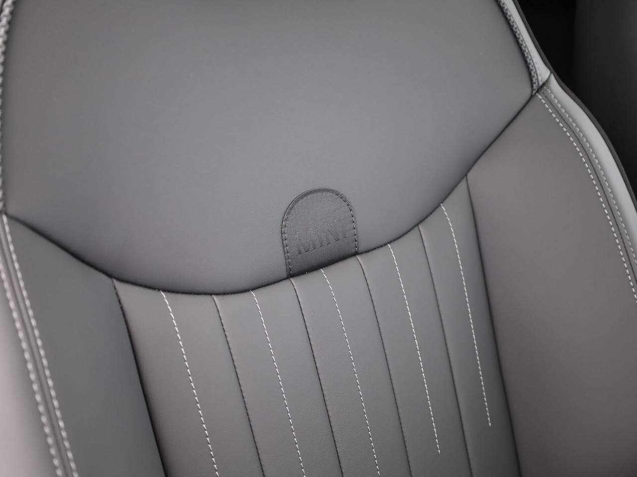 MINI Cooper SE-image-31