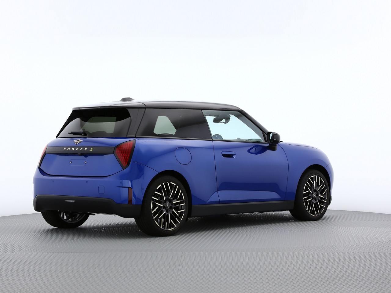 MINI Cooper SE-image-14