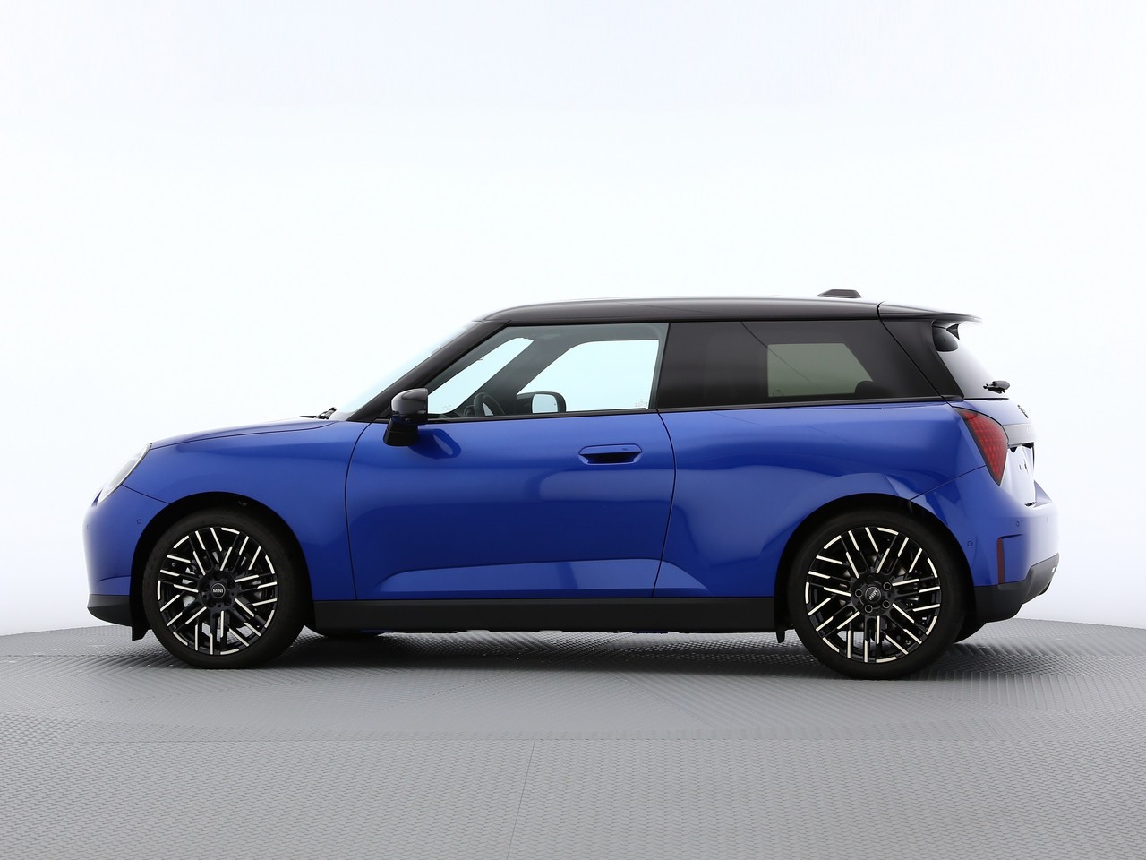 MINI Cooper SE-image-6