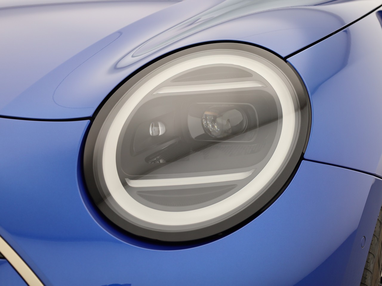 MINI Cooper SE-image-40