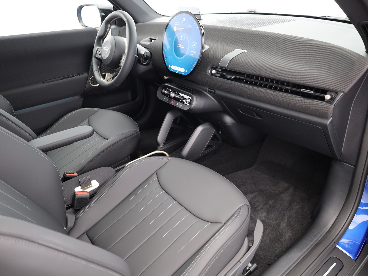 MINI Cooper SE-image-30
