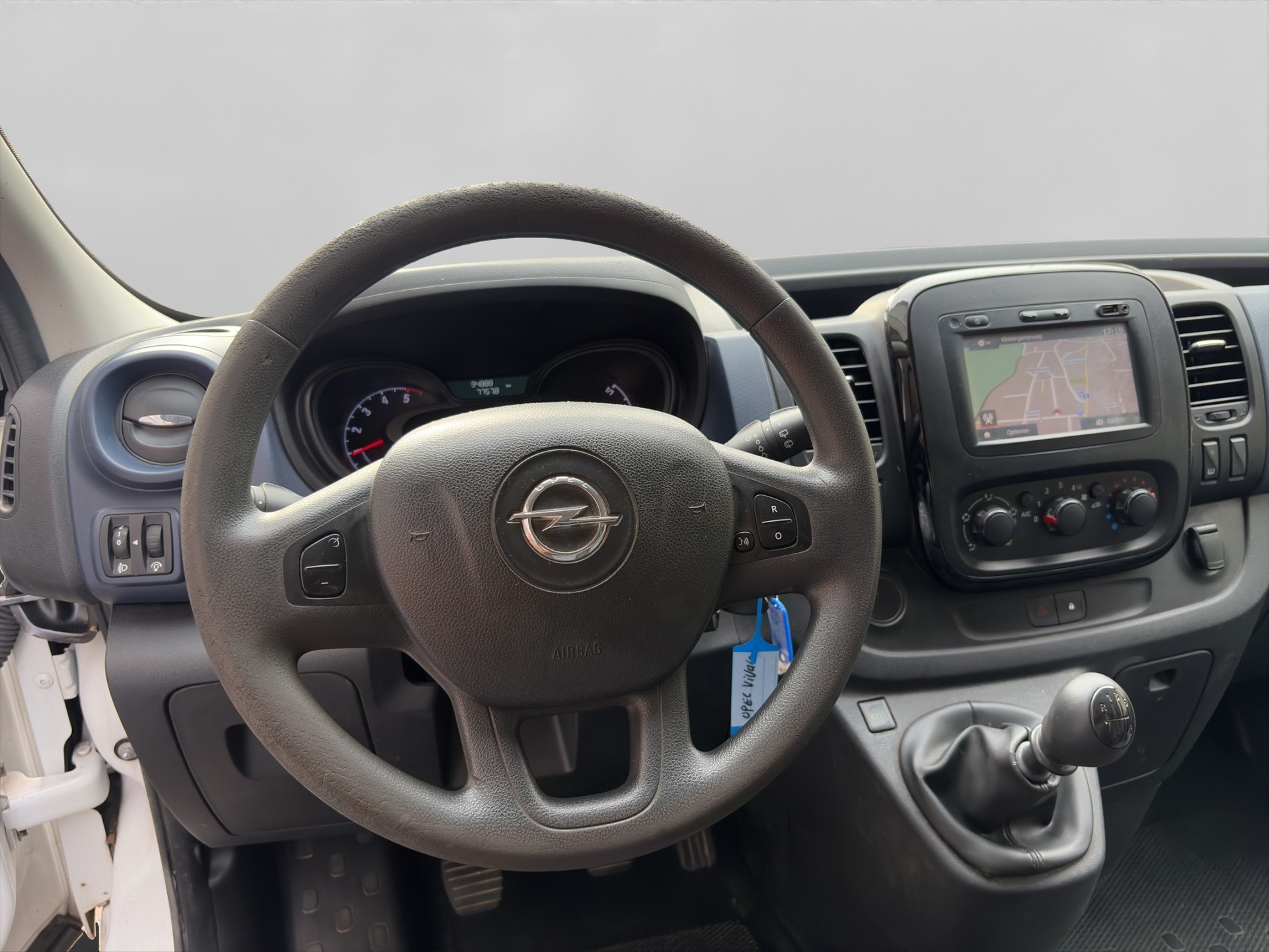 OPEL Vivaro 1.6 CDTI 2.9t L1H1-image-11