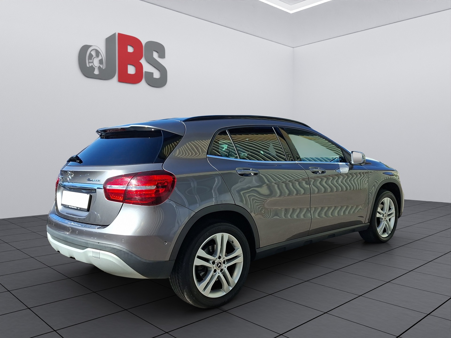 MERCEDES-BENZ GLA 220 Style 4Matic 7G-DCT-image-6