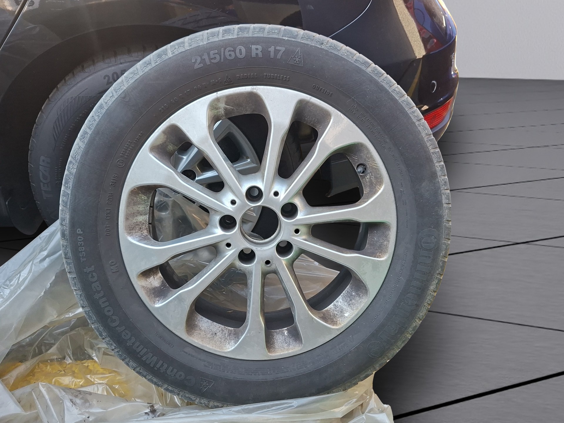 MERCEDES-BENZ GLA 220 Style 4Matic 7G-DCT-image-22