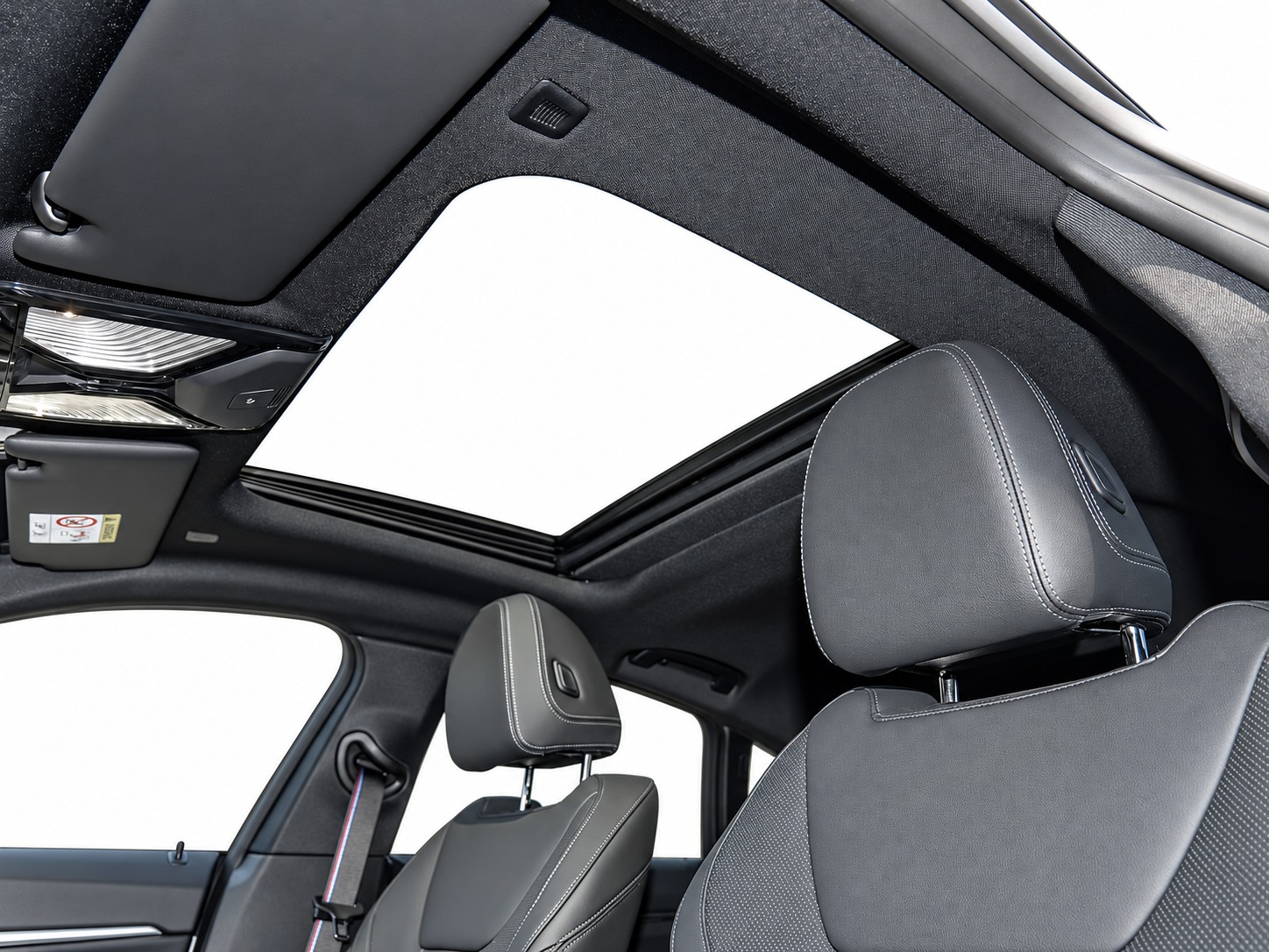 BMW M440i xDrive 48V Gran Coupé M Sport Pro Steptronic Individual-image-17