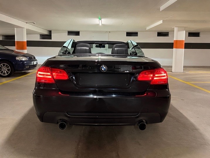 BMW 335-image-0