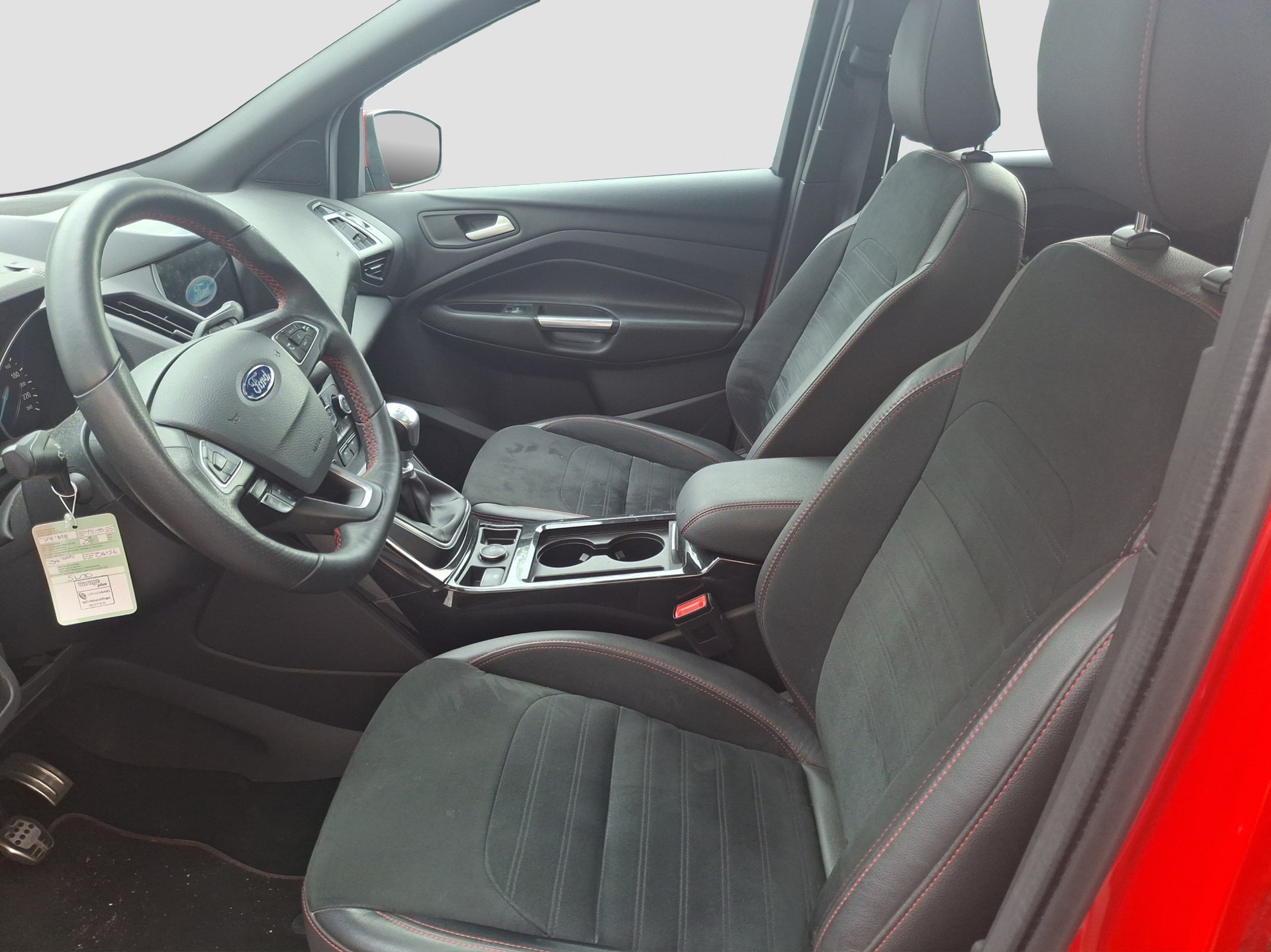 FORD Kuga 2.0 TDCi Vignale 4WD-image-5