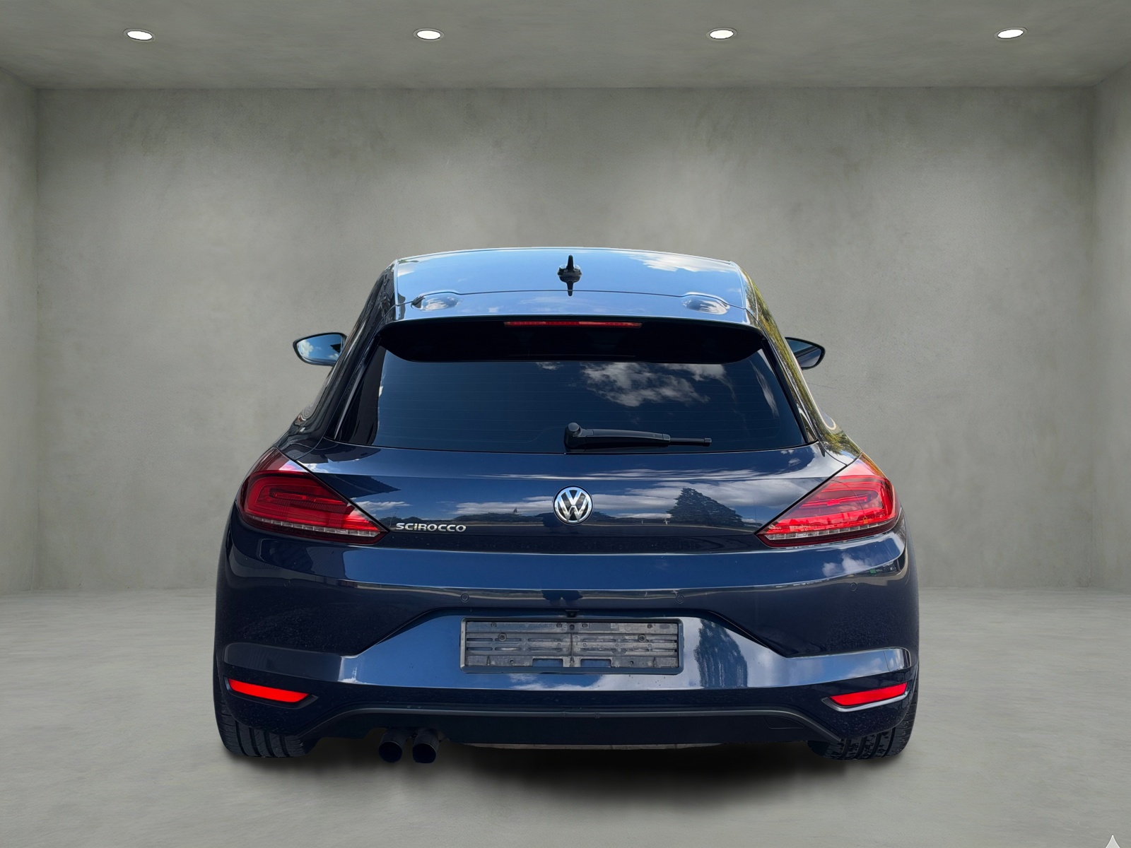 VW Scirocco 2.0 TDI-image-4