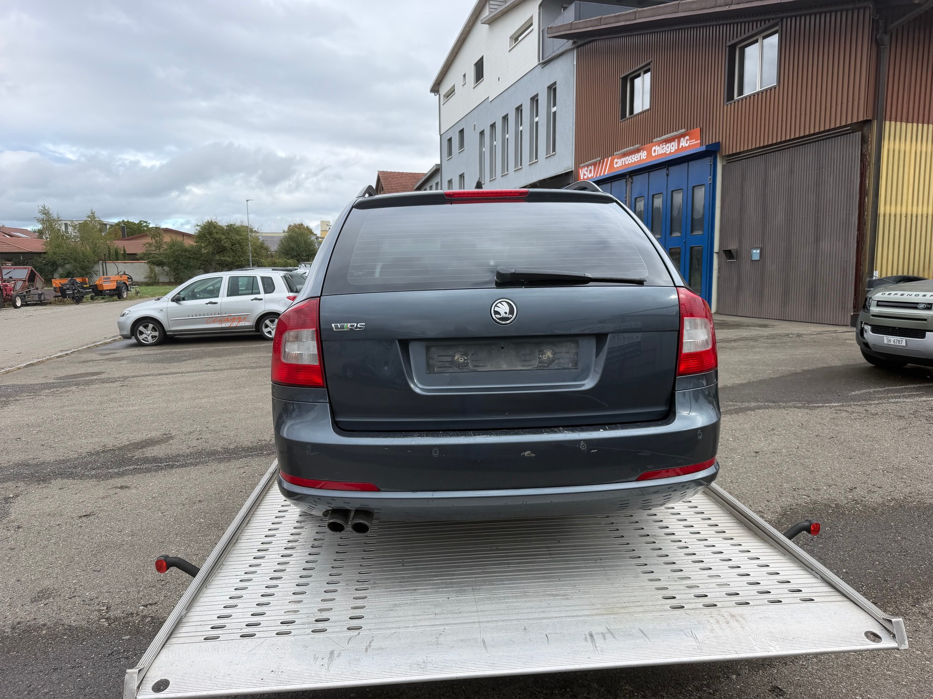 SKODA Octavia Combi 2.0 TSI RS DSG-image-2