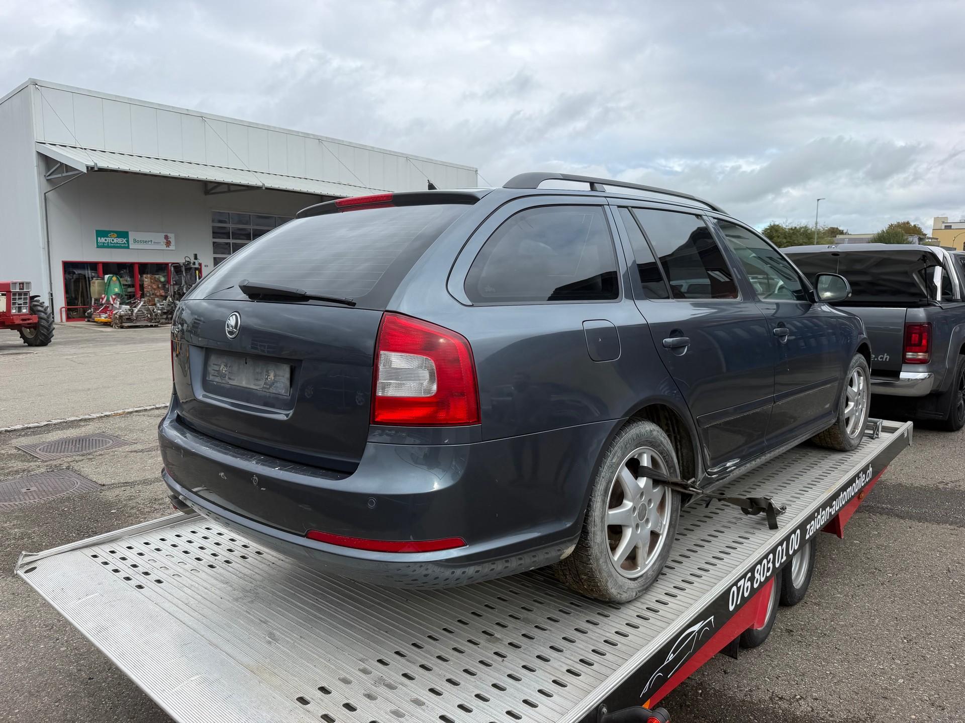SKODA Octavia Combi 2.0 TSI RS DSG-image-3
