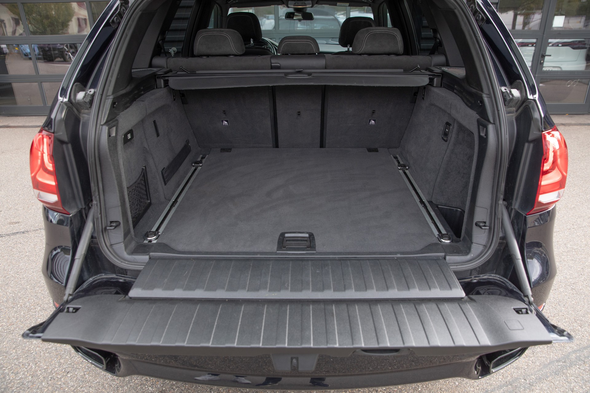 BMW X5 xDrive 40d Steptronic-image-12