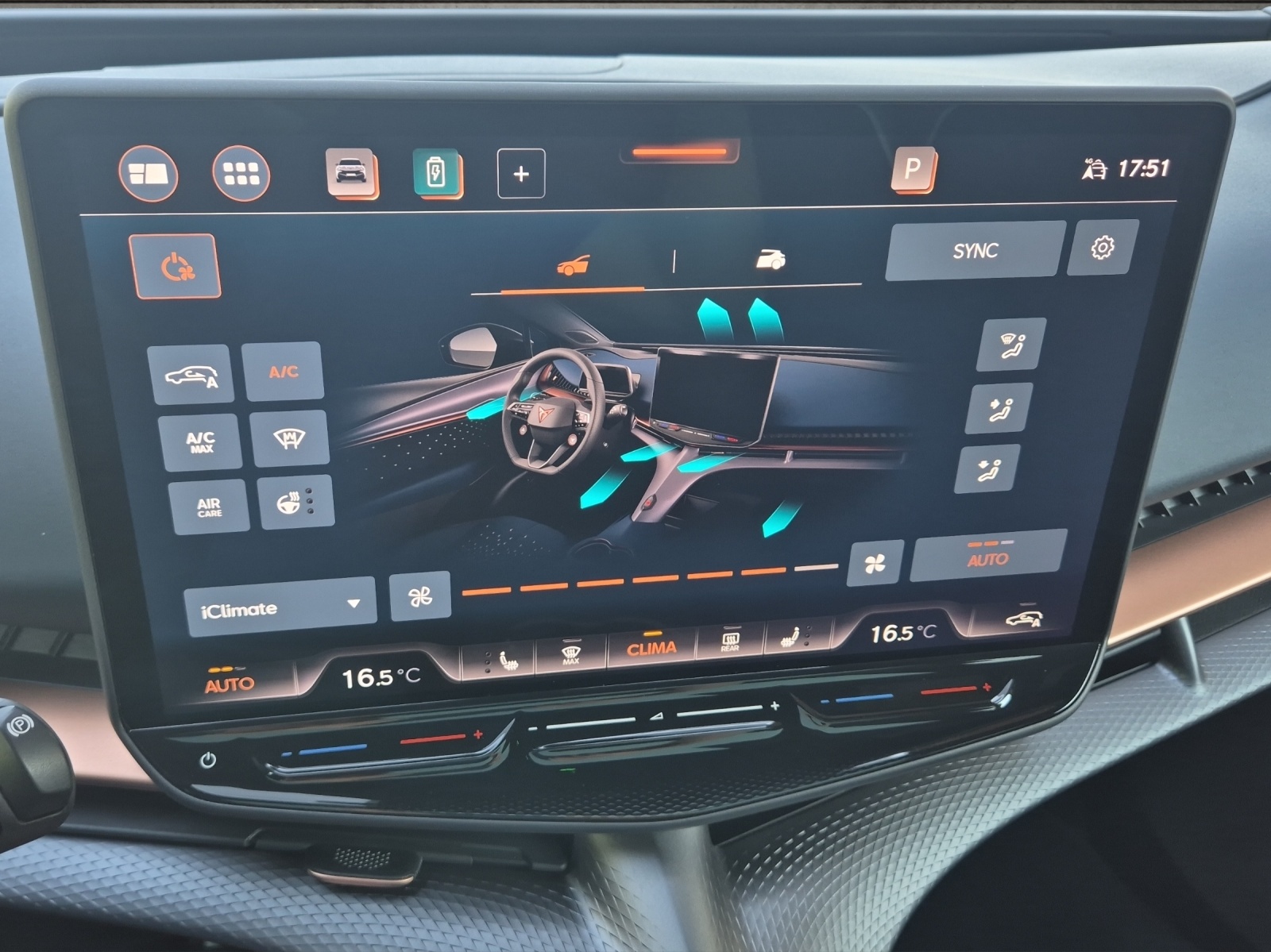CUPRA Tavascan Type 9 77 kWh VZ Adrenaline*Head up Display*360°Kamera*Panoramadach*-image-12