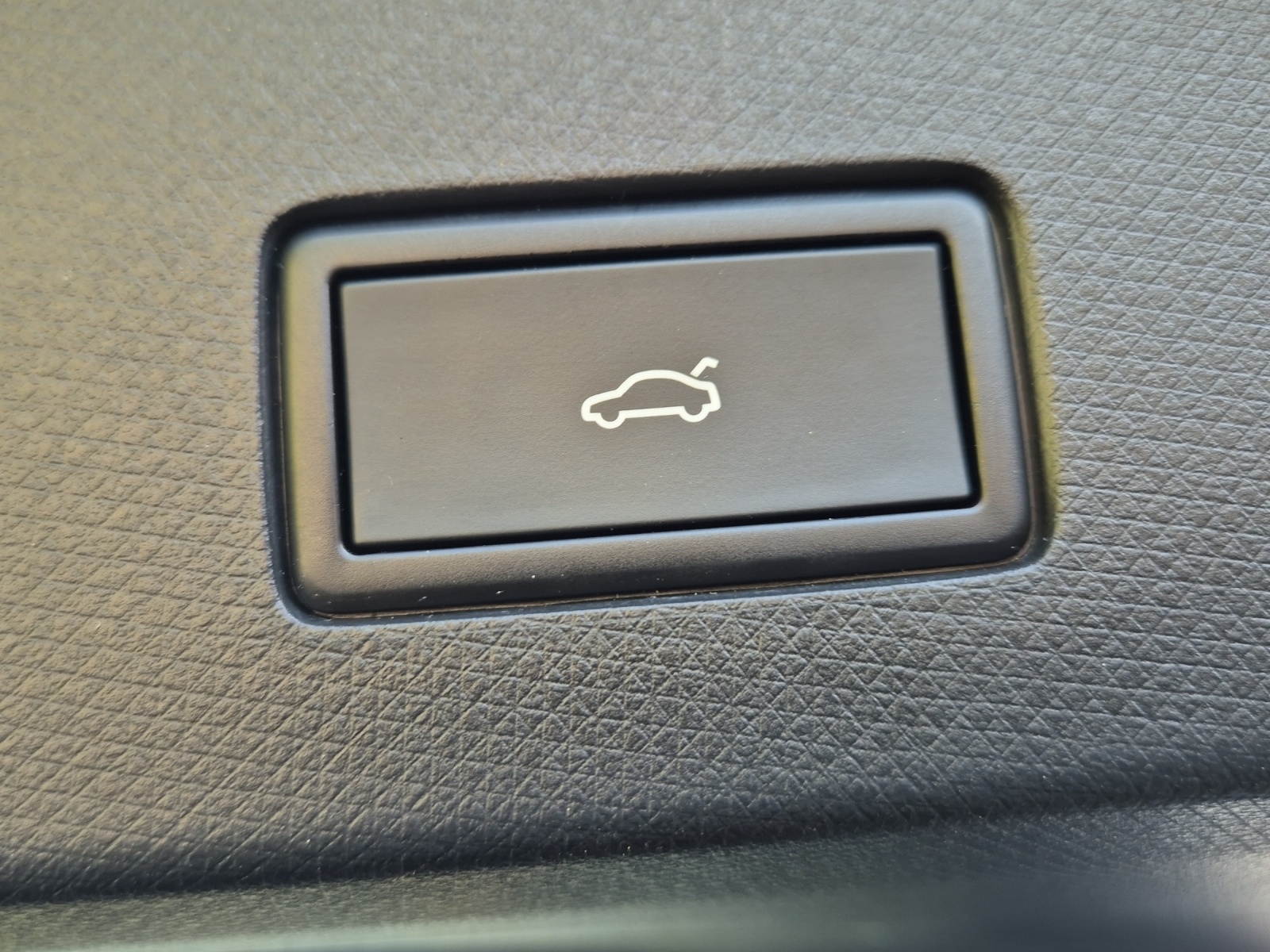 CUPRA Tavascan Type 9 77 kWh VZ Adrenaline*Head up Display*360°Kamera*Panoramadach*-image-29