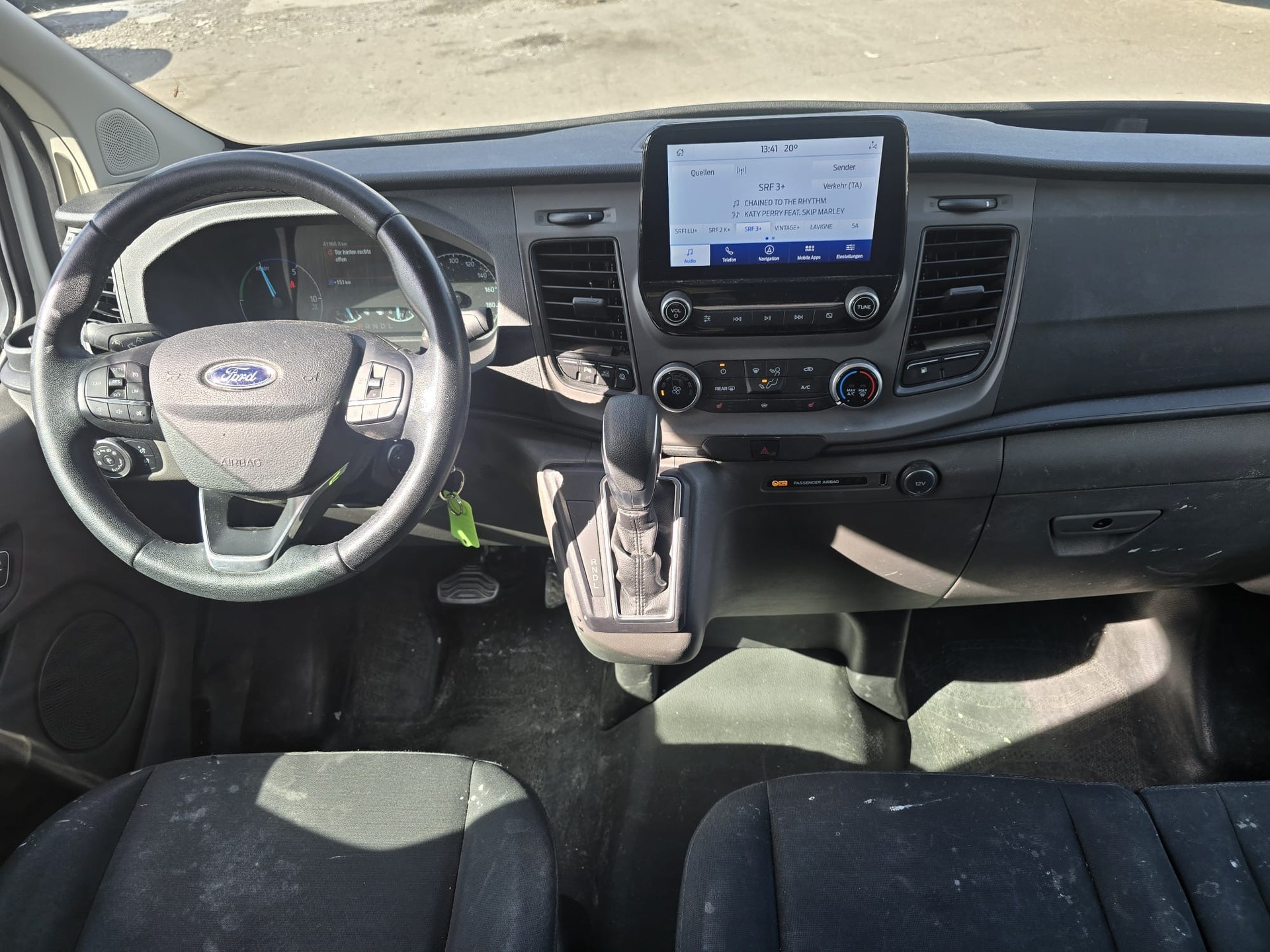 FORD Transit Custom Van 1.0 Eco Boost 340 L1H1 Trend PHEV-image-9