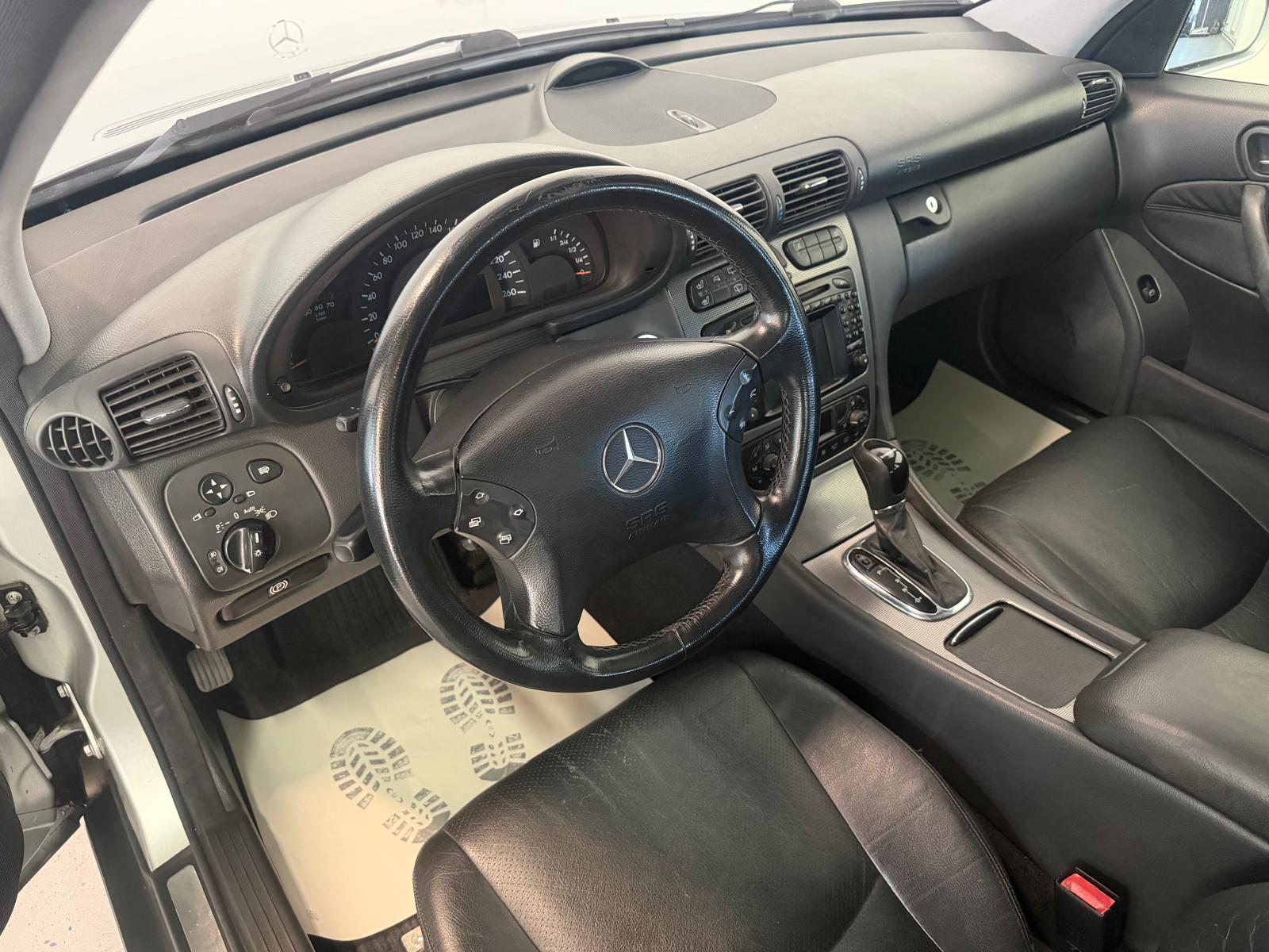MERCEDES-BENZ C 320 Avantgarde Automatic-image-14