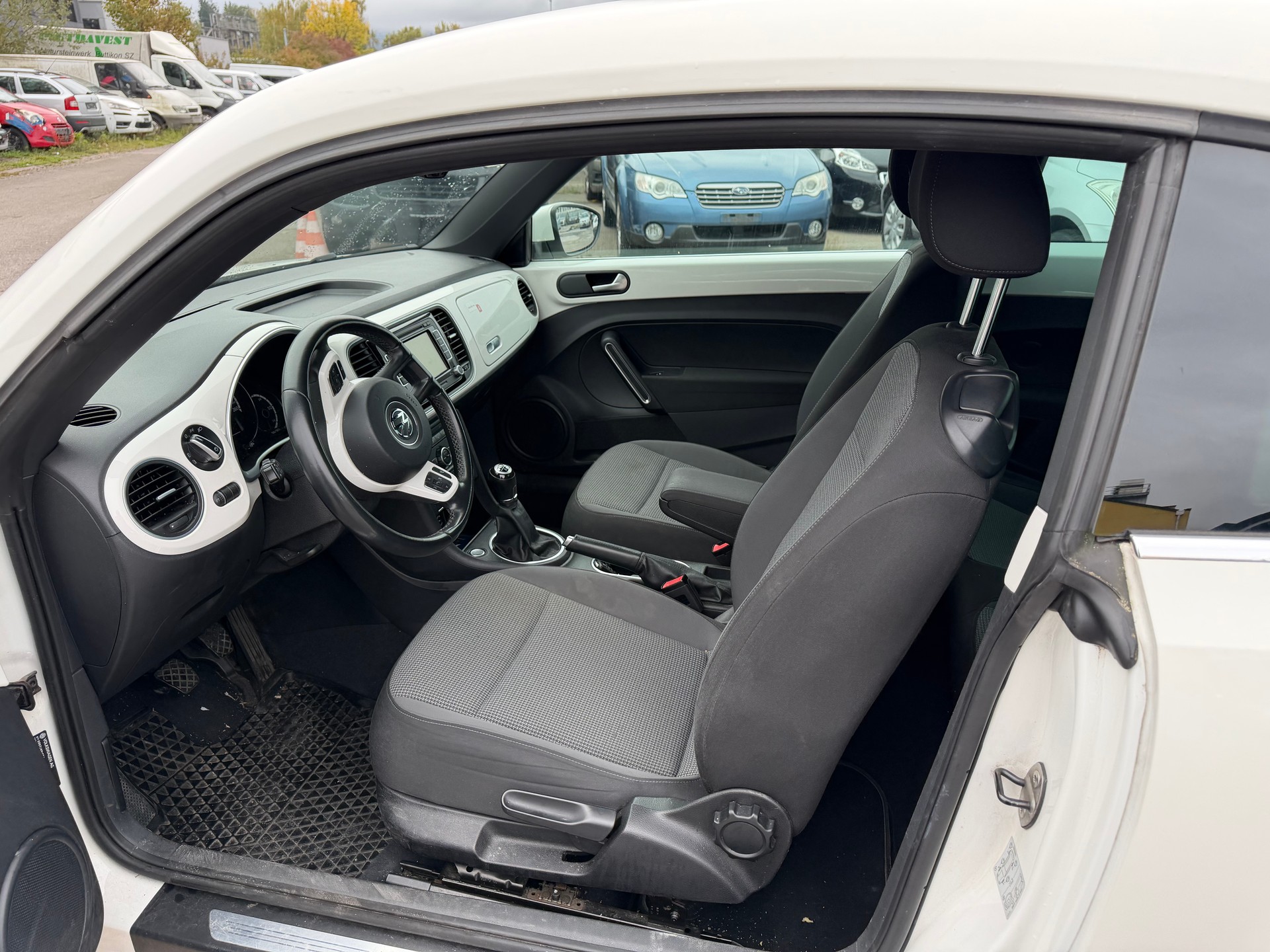 VW Beetle 1.2 TSI Design-image-12