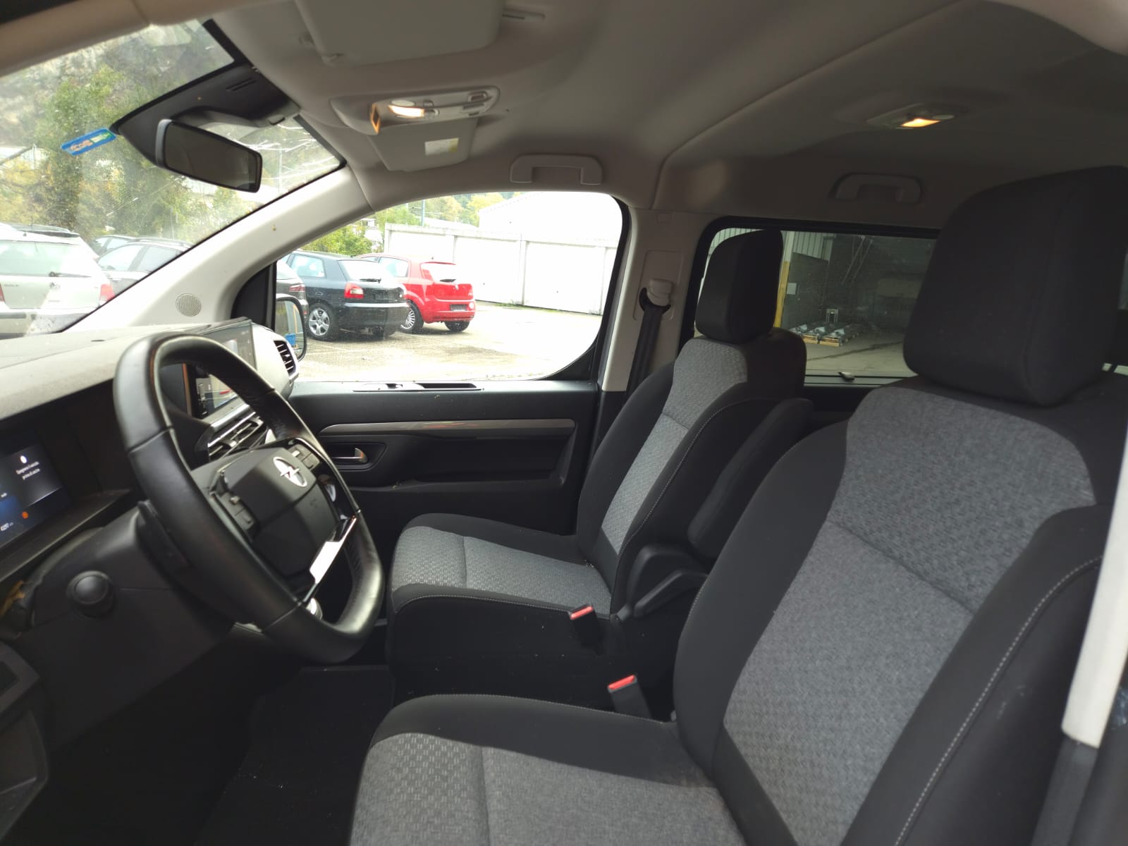 OPEL Life 2.0 CDTI 177 Edition S/S-image-14