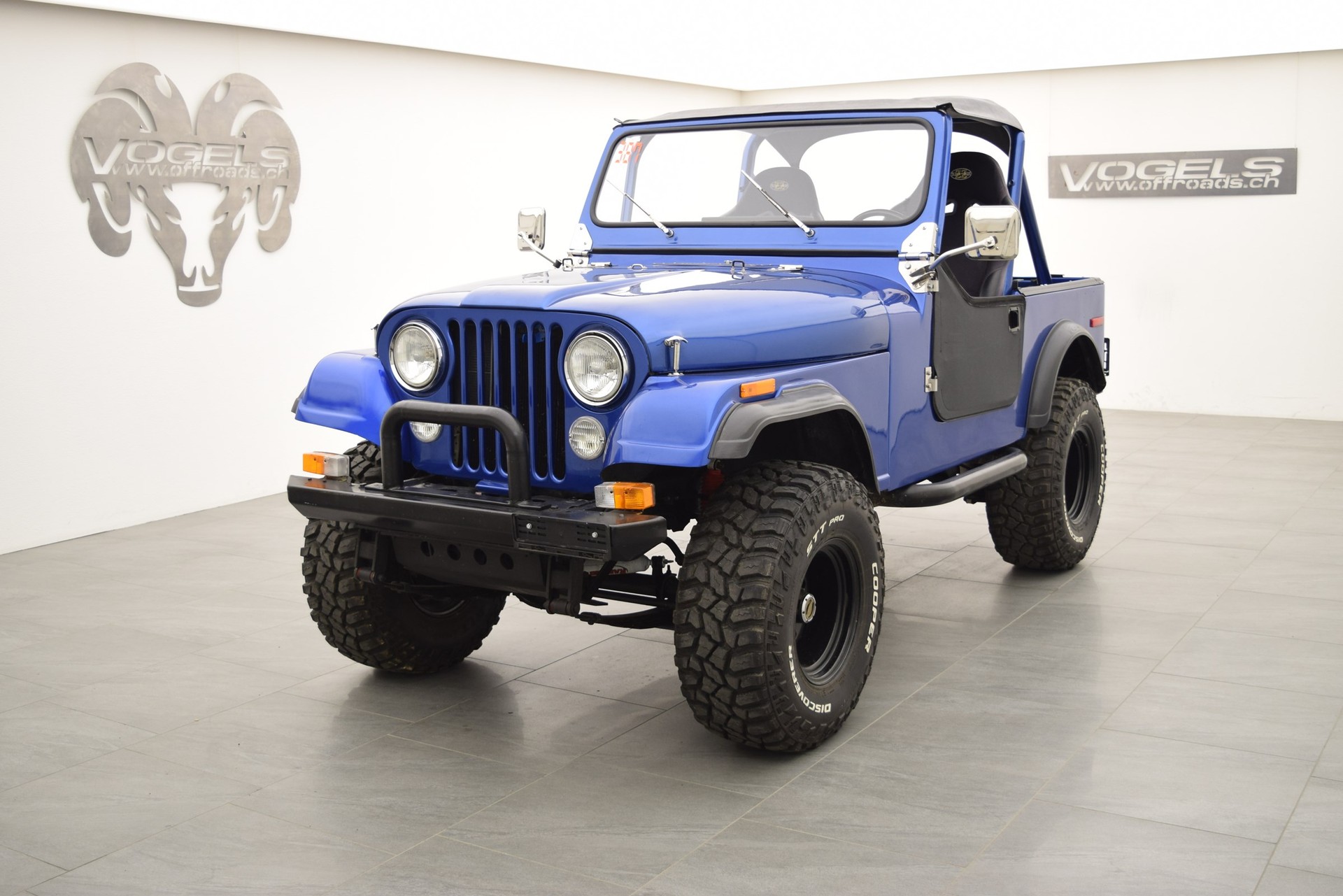 JEEP CJ-7 4.2L-image-0