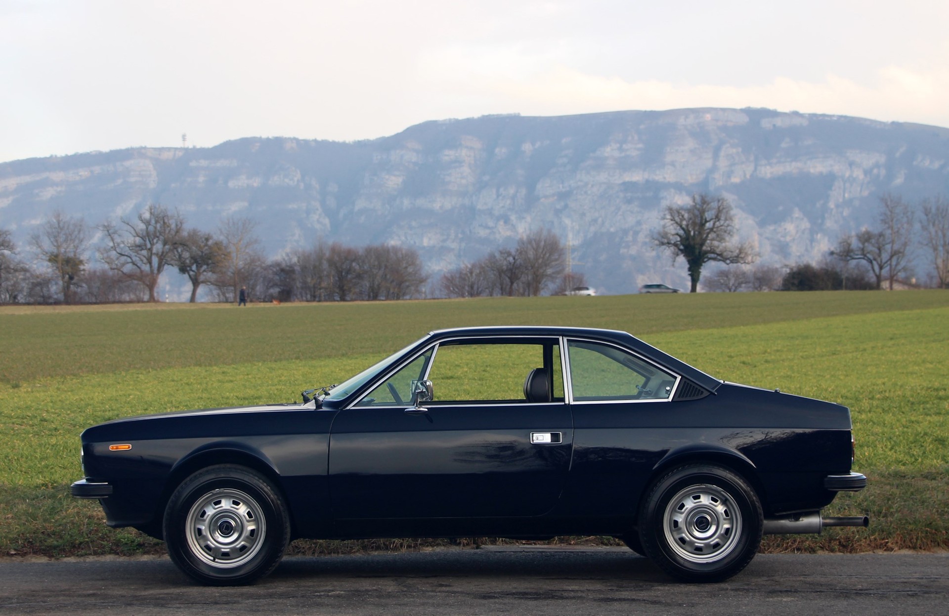 LANCIA BETA 1300 Coupé-image-17