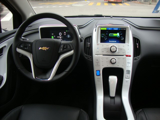 CHEVROLET Volt E-image-5