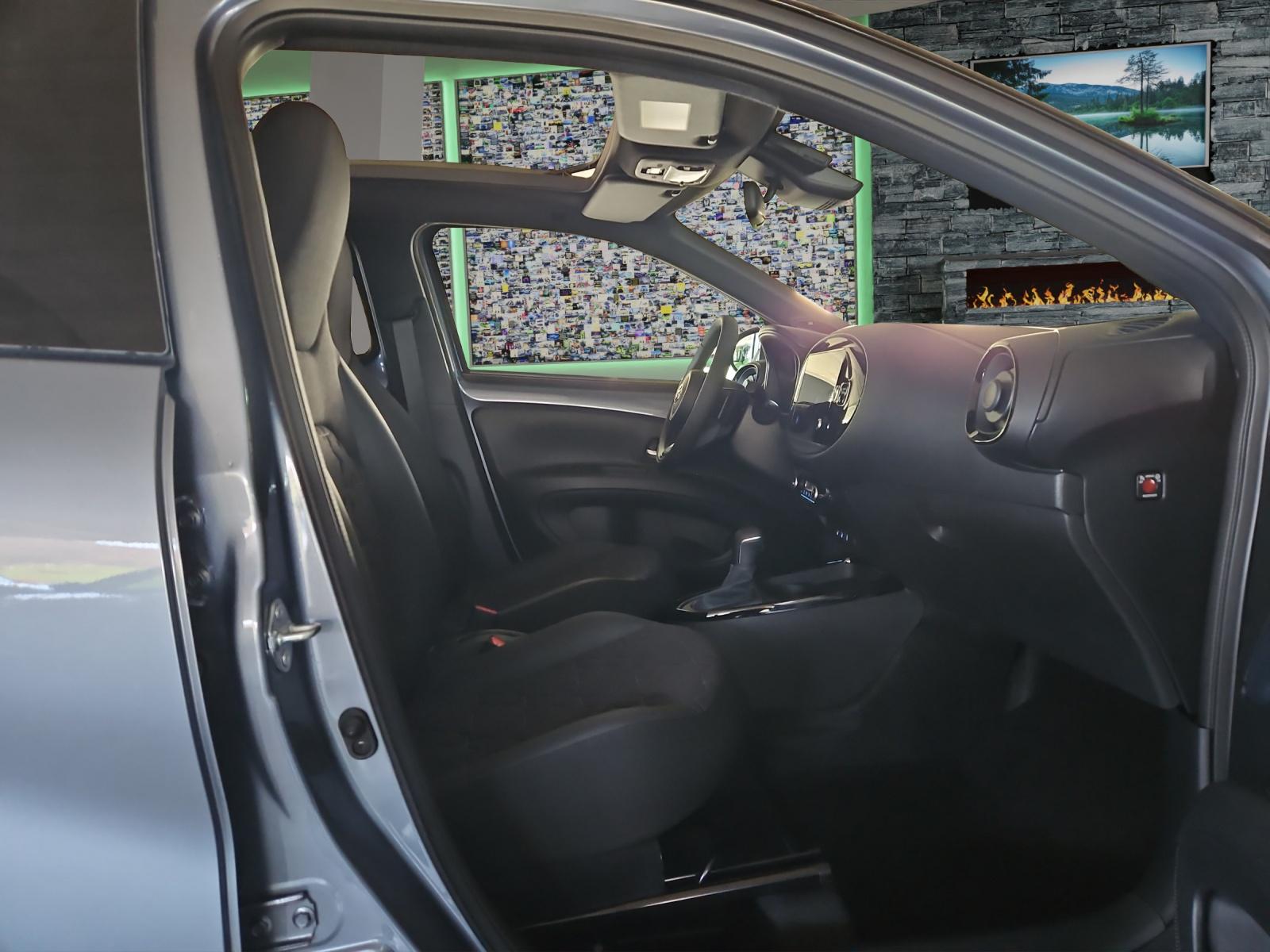 TOYOTA Aygo X 1.0 VVT-i Style-image-9