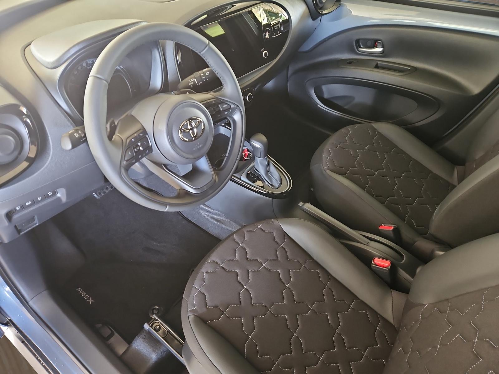 TOYOTA Aygo X 1.0 VVT-i Style-image-6