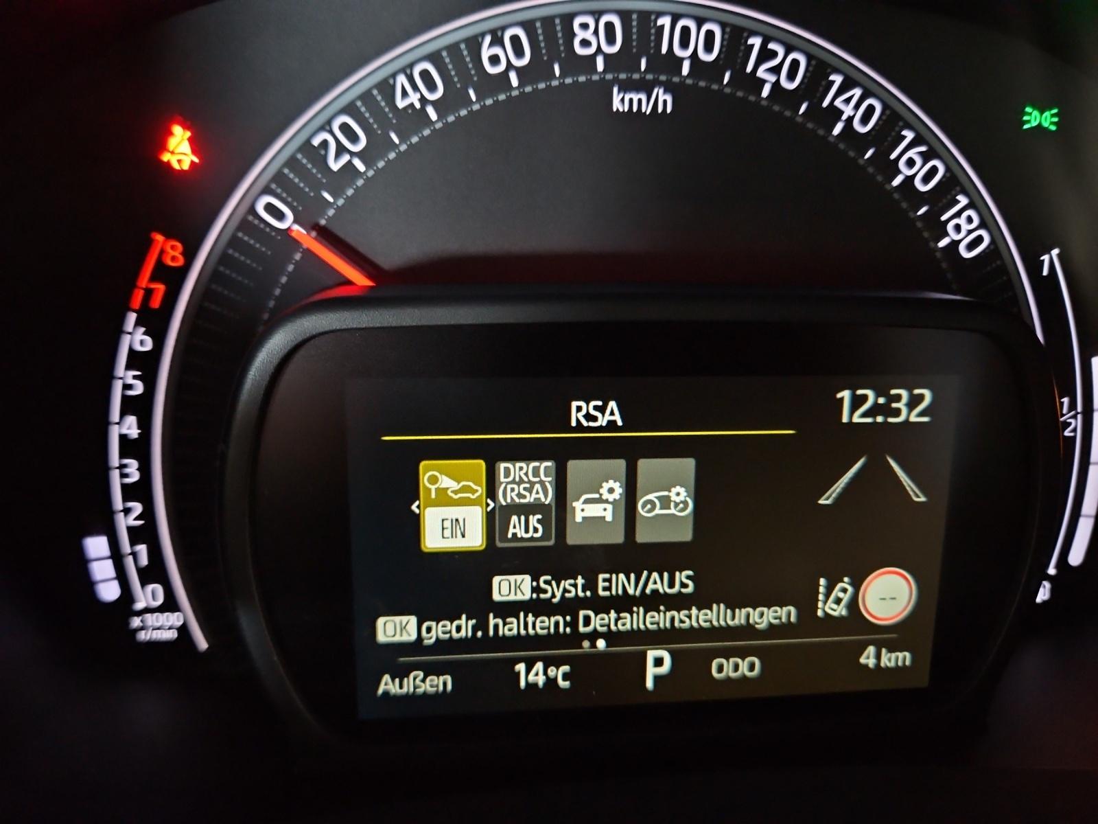 TOYOTA Aygo X 1.0 VVT-i Style-image-14